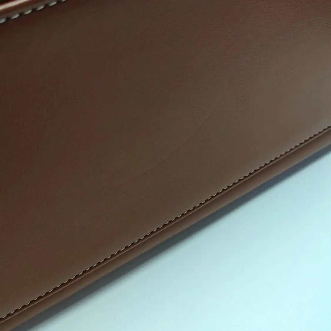 Celine CELINE 16 Medium brown cowhide leather shoulder bag handbag gold hardware Size ONE SIZE - 11 Thumbnail