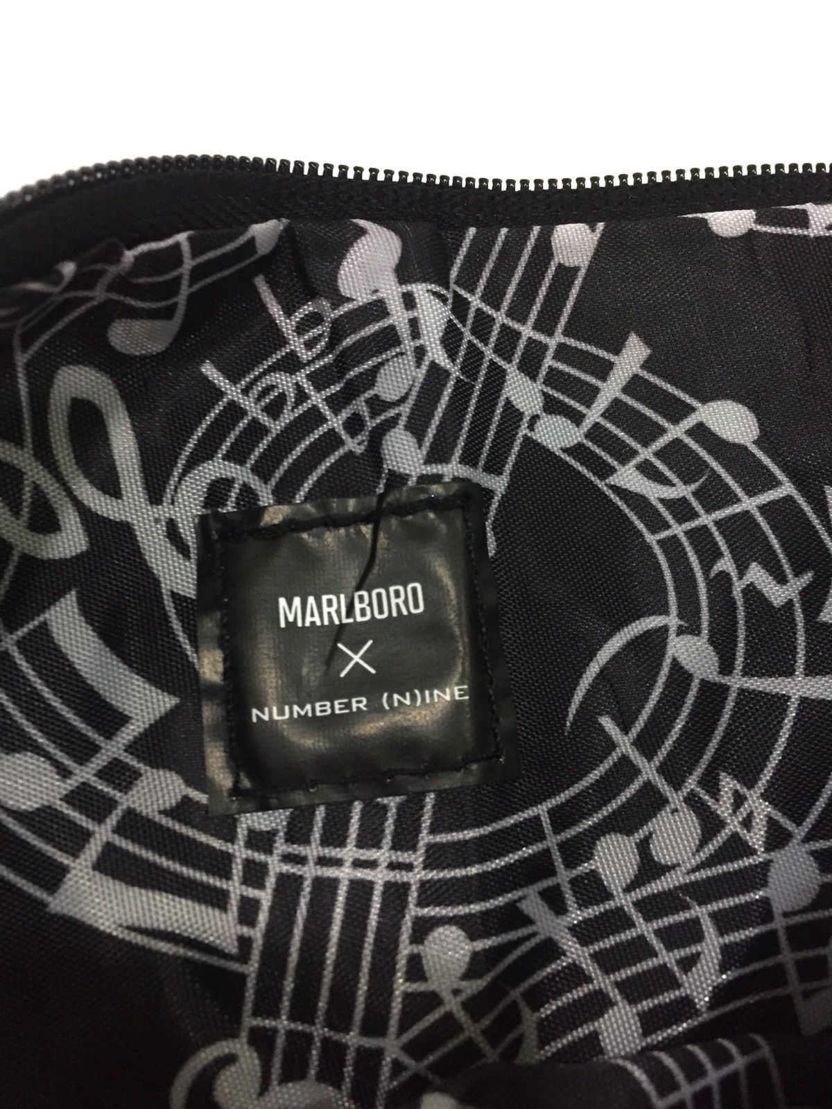 Number (N)ine Authentic Number (N)ine X Marlboro Clutch And Pouch Foldable Size ONE SIZE - 12 Thumbnail