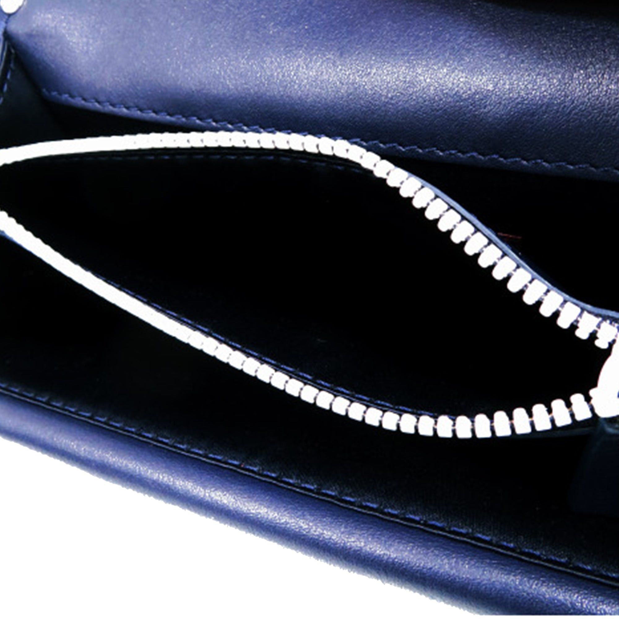 Valentino Smooth Calfskin Colorblock Free Rockstud Spike Crossbody Size ONE SIZE - 10 Thumbnail
