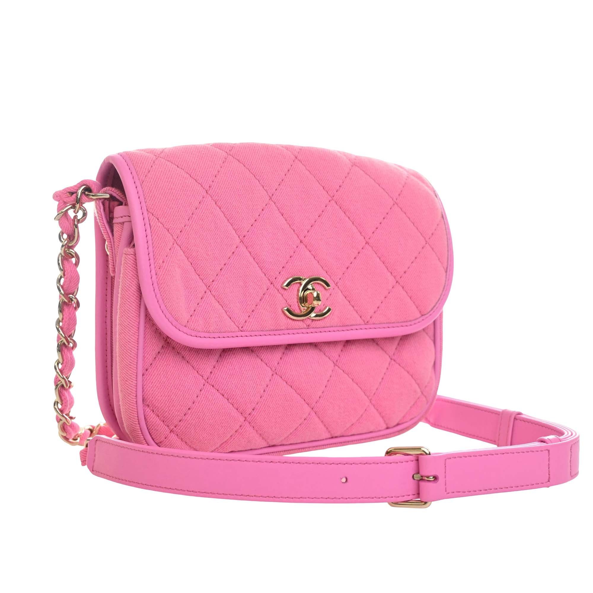Chanel CC Quilted Denim Messenger Flap Size ONE SIZE - 13 Thumbnail