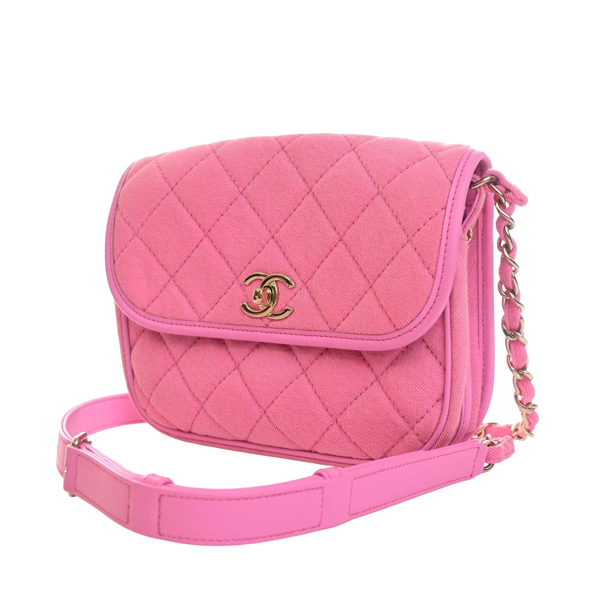 Chanel CC Quilted Denim Messenger Flap Size ONE SIZE - 12 Thumbnail