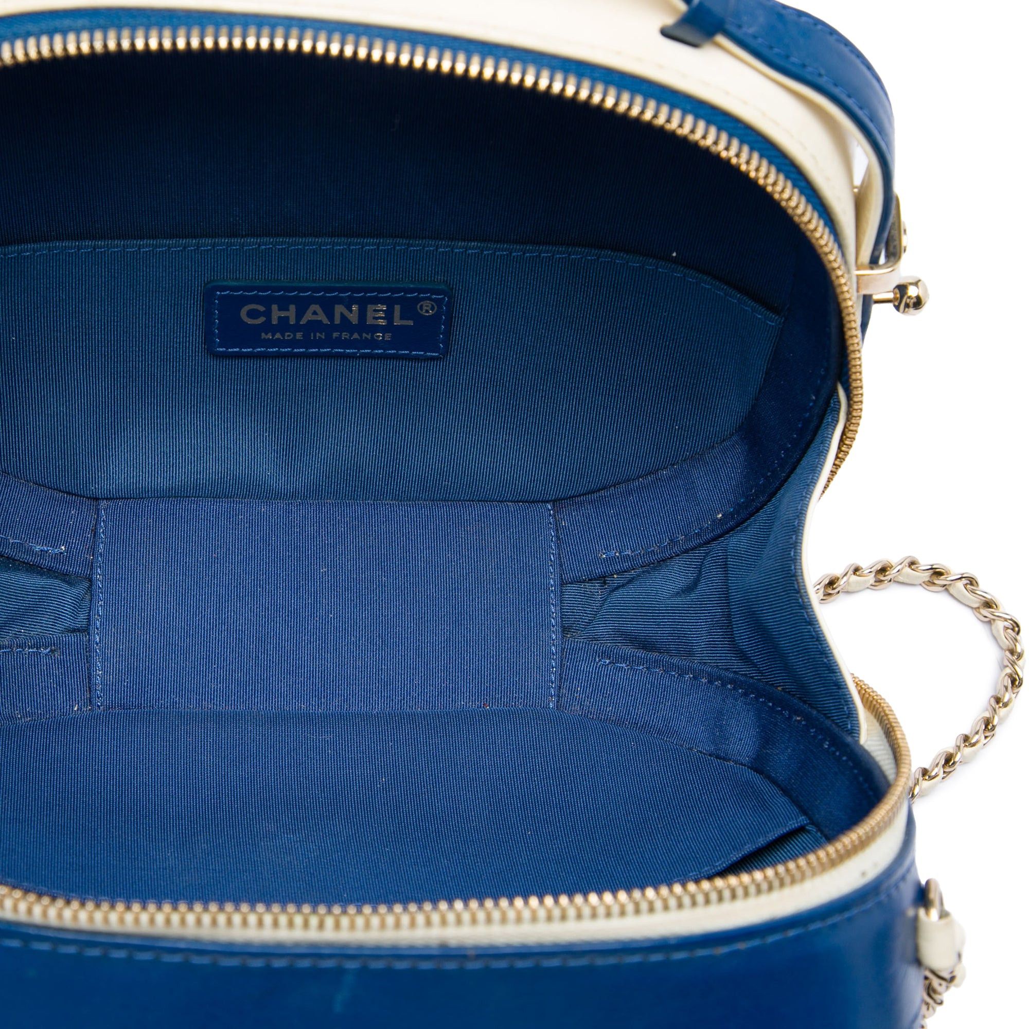 Chanel CC Crumpled Calfskin Vanity Case Size ONE SIZE - 4 Thumbnail