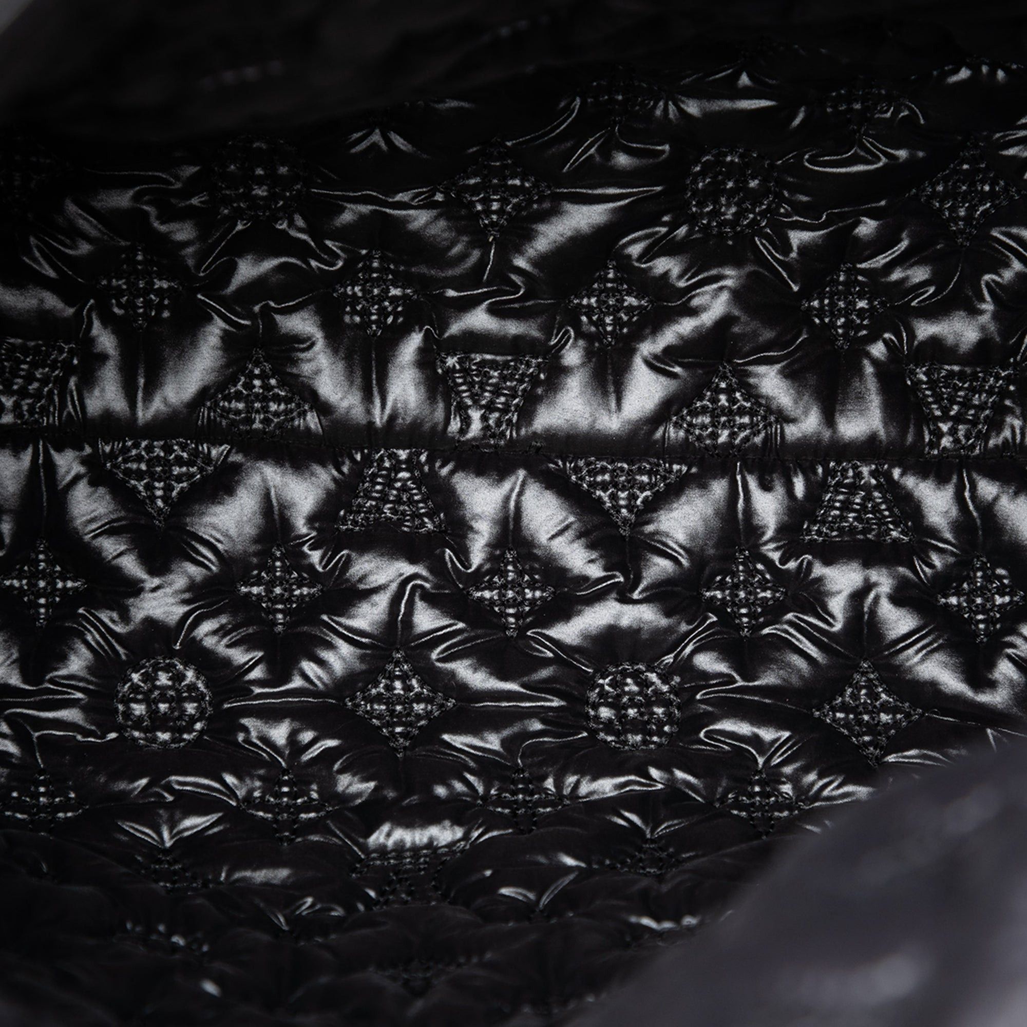 Louis Vuitton Yayoi Kusama Monogram Lockit Vertical Dots Infinity MM Size ONE SIZE - 4 Thumbnail