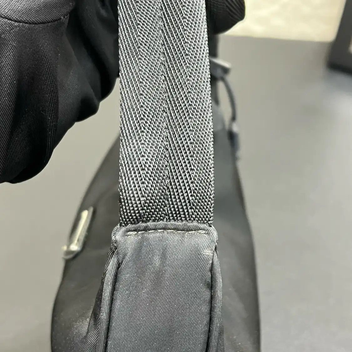 Prada PRADA Re-Edition 2000 mini black nylon logo clutch Size ONE SIZE - 11 Thumbnail