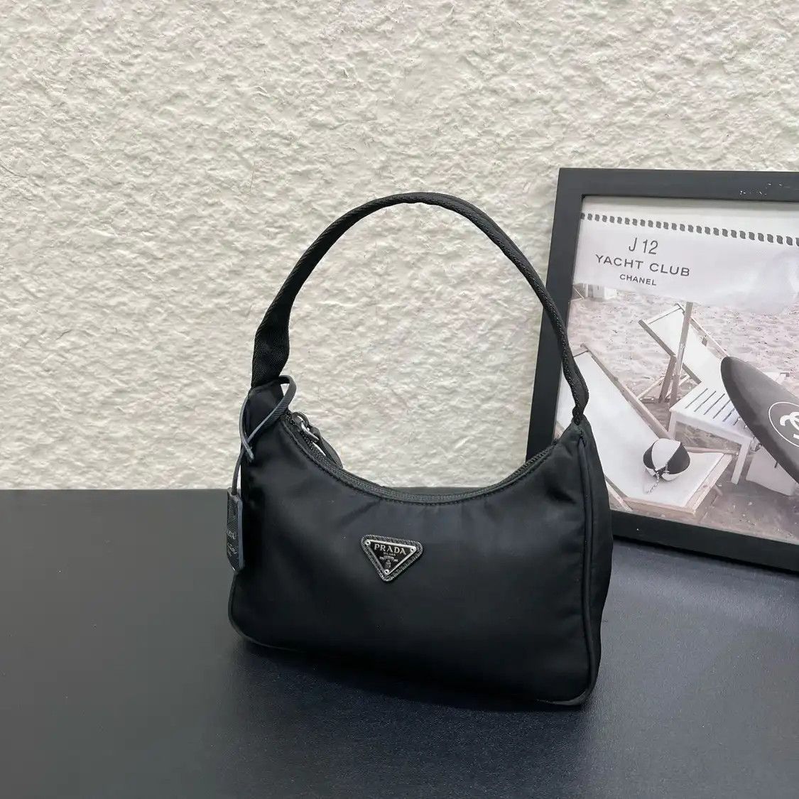 Prada PRADA Re-Edition 2000 mini black nylon logo clutch Size ONE SIZE - 7 Thumbnail