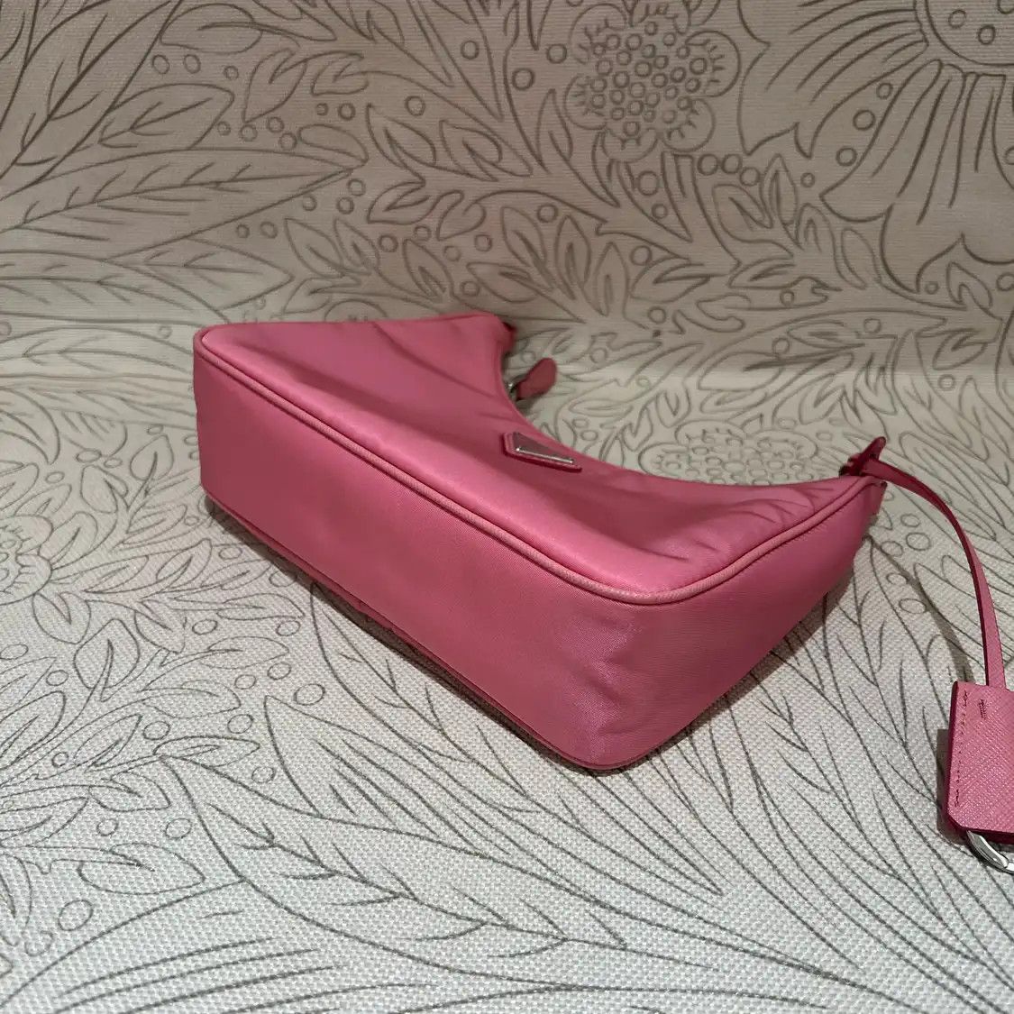 Prada PRADA Re-Edition 2005 pink nylon logo shoulder bag Size ONE SIZE - 5 Thumbnail