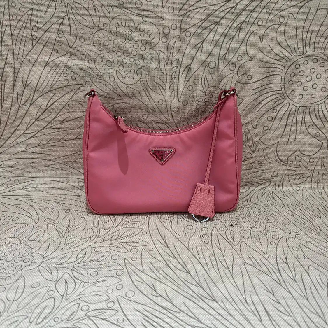 Prada PRADA Re-Edition 2005 pink nylon logo shoulder bag Size ONE SIZE - 2 Thumbnail