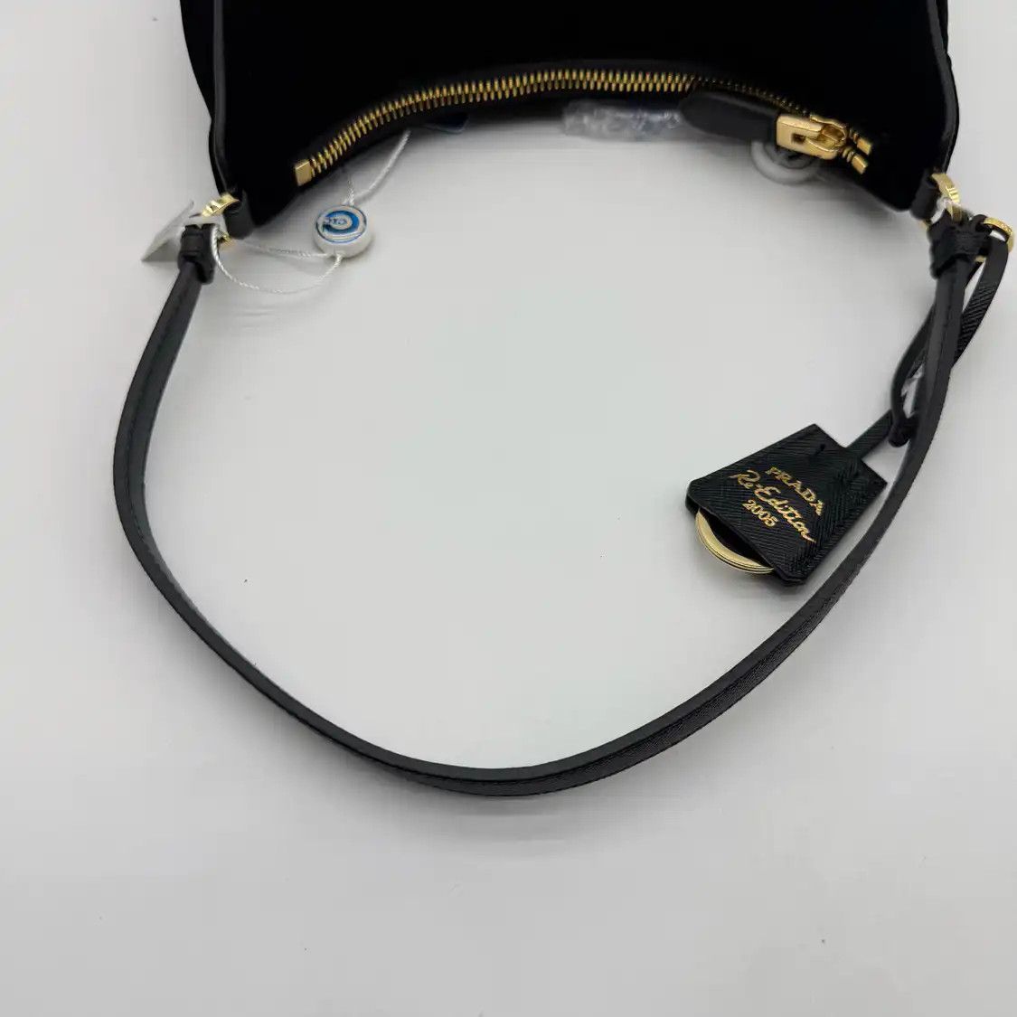 Prada PRADA Re-Edition mini black velvet logo shoulder bag Size ONE SIZE - 9 Thumbnail