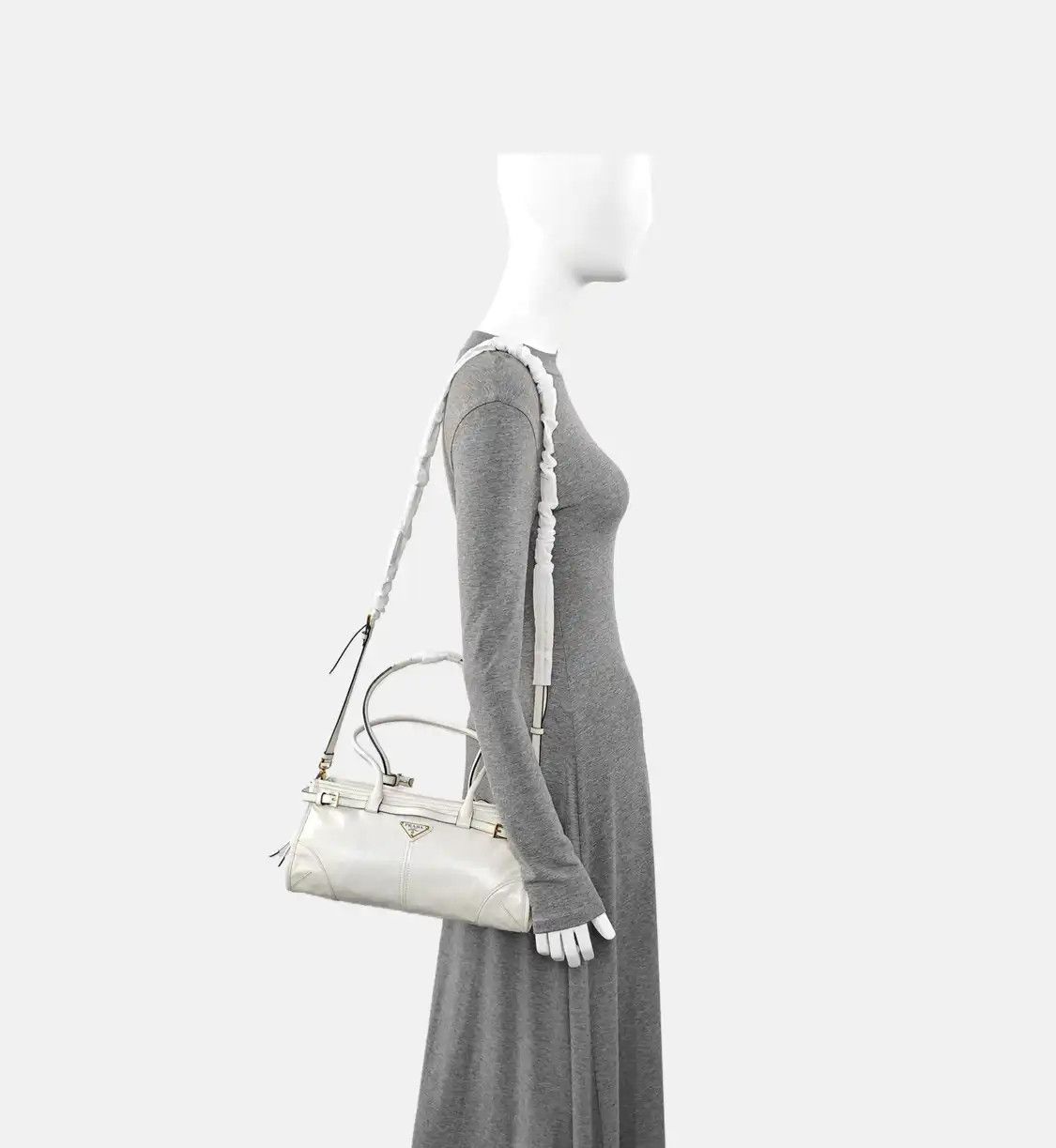 Prada PRADA Bonnie Medium white cowhide leather logo quilted shoulder bag handbag gold Size ONE SIZE - 2 Thumbnail