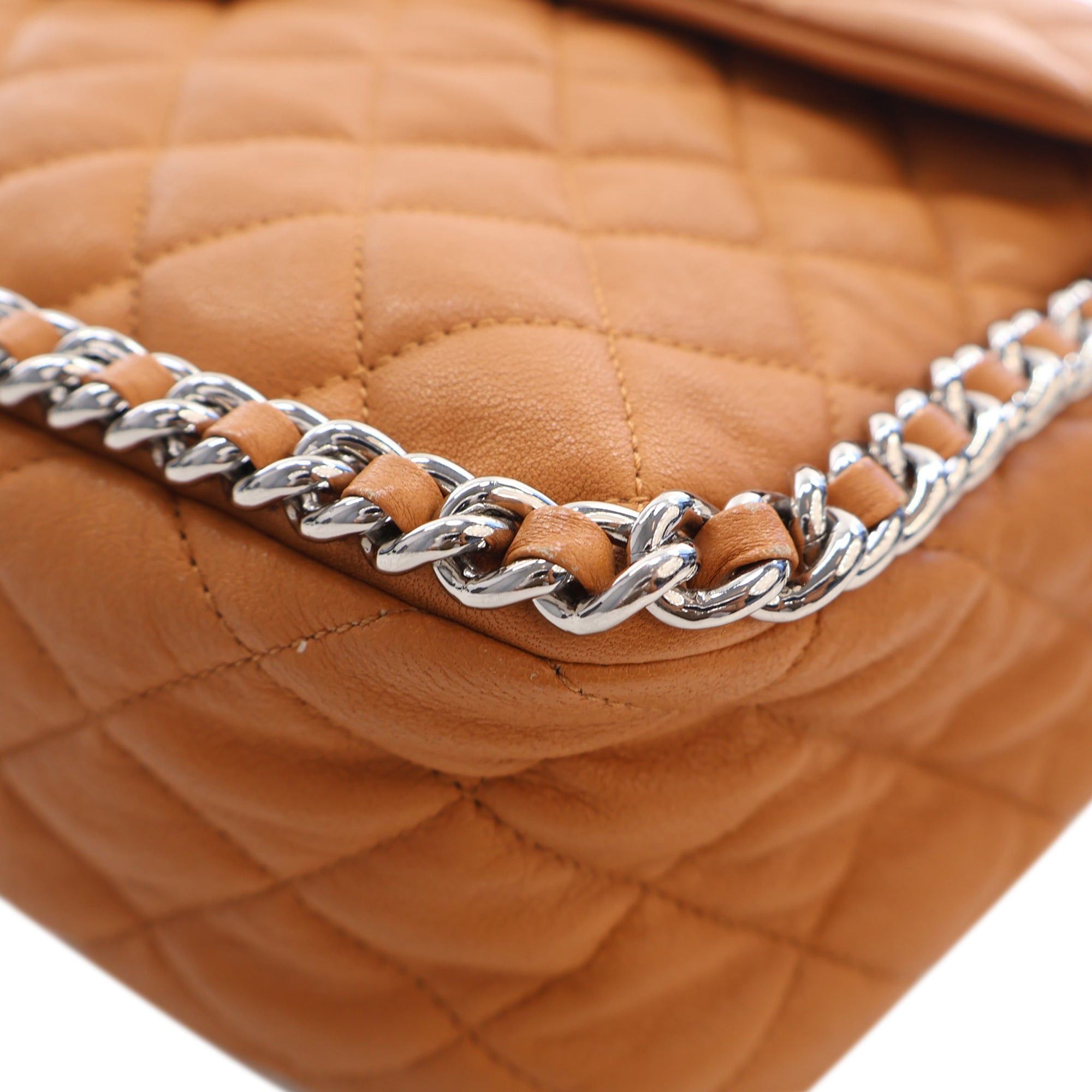 Chanel Maxi Quilted Washed Lambskin Chain Around Flap Size ONE SIZE - 9 Thumbnail