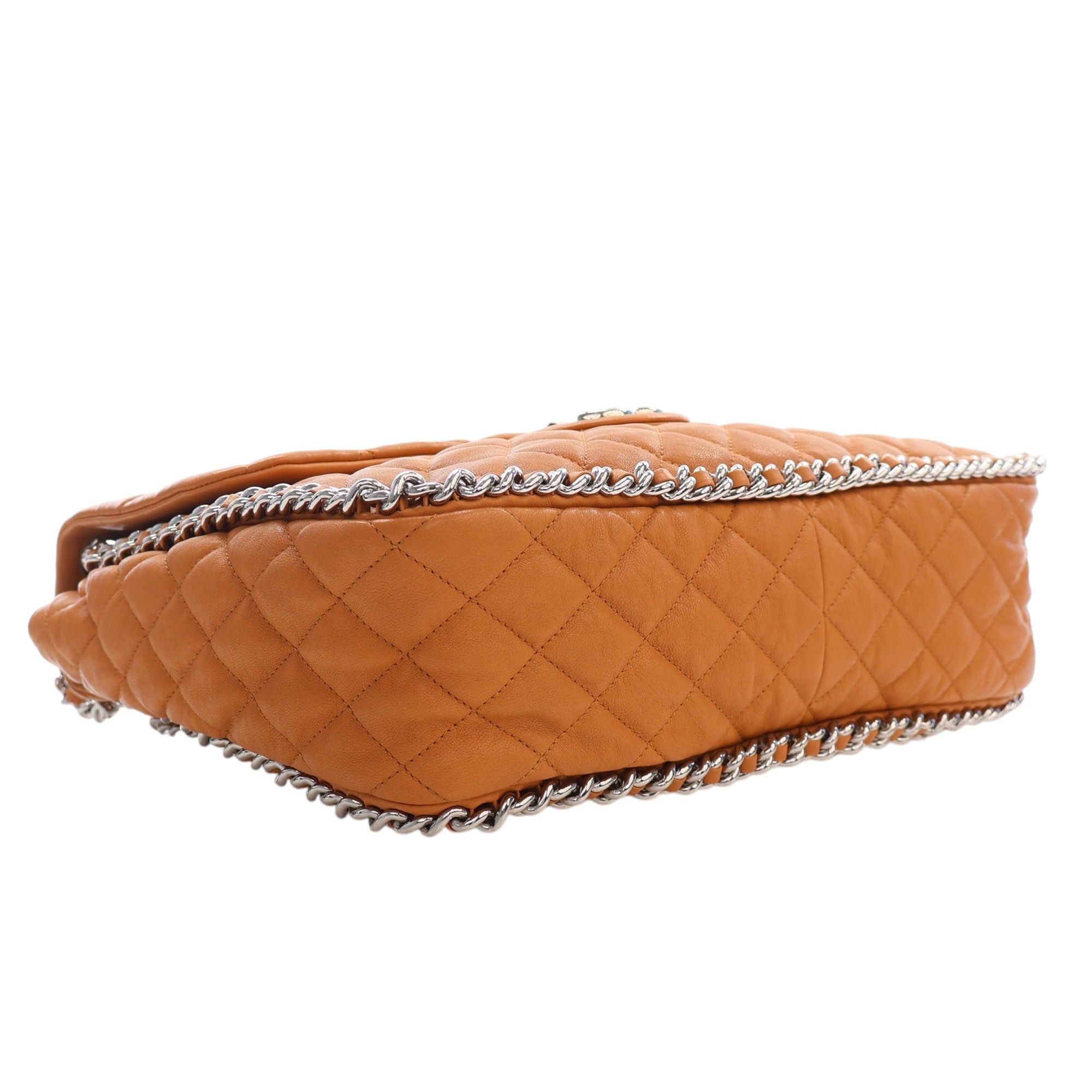 Chanel Maxi Quilted Washed Lambskin Chain Around Flap Size ONE SIZE - 6 Thumbnail