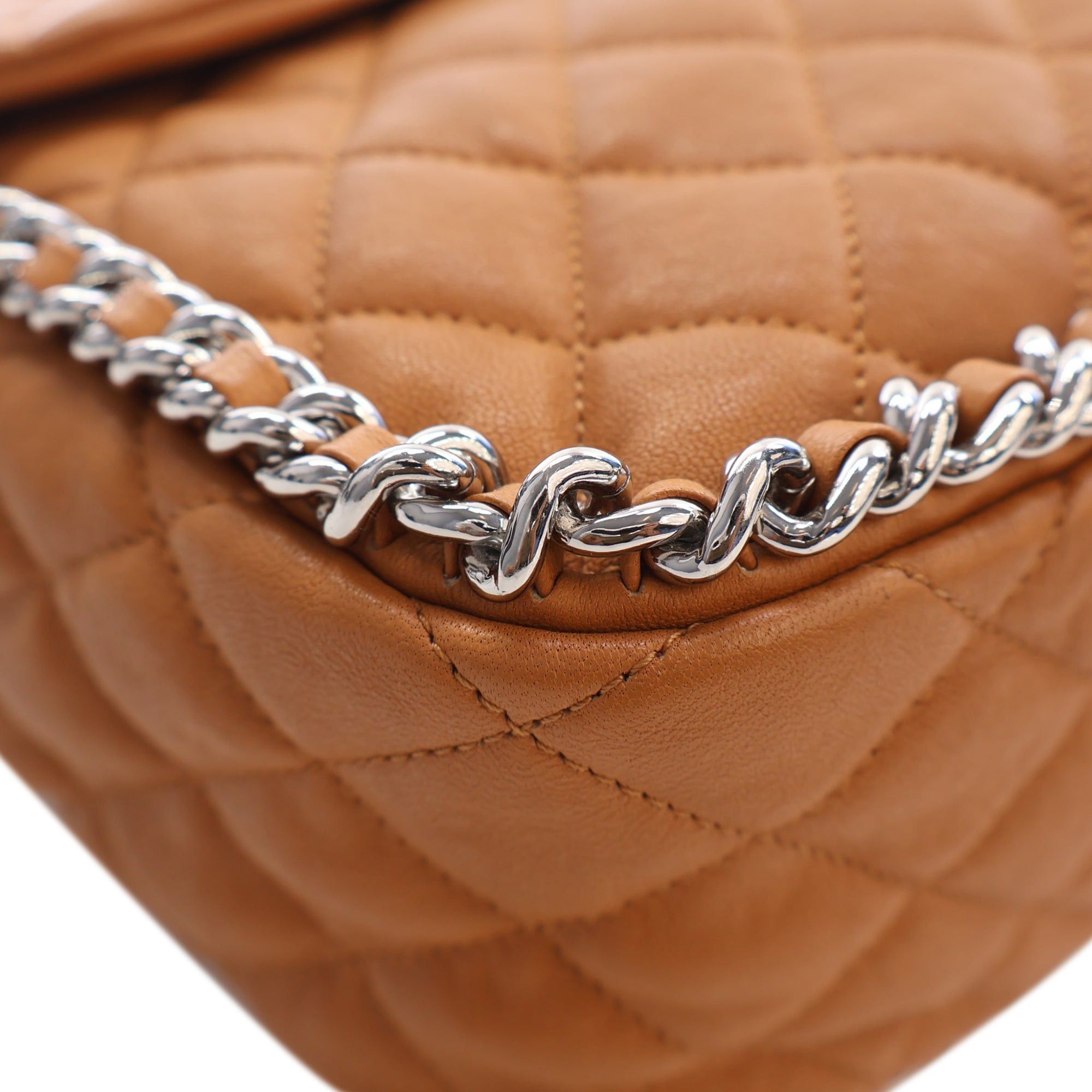 Chanel Maxi Quilted Washed Lambskin Chain Around Flap Size ONE SIZE - 8 Thumbnail