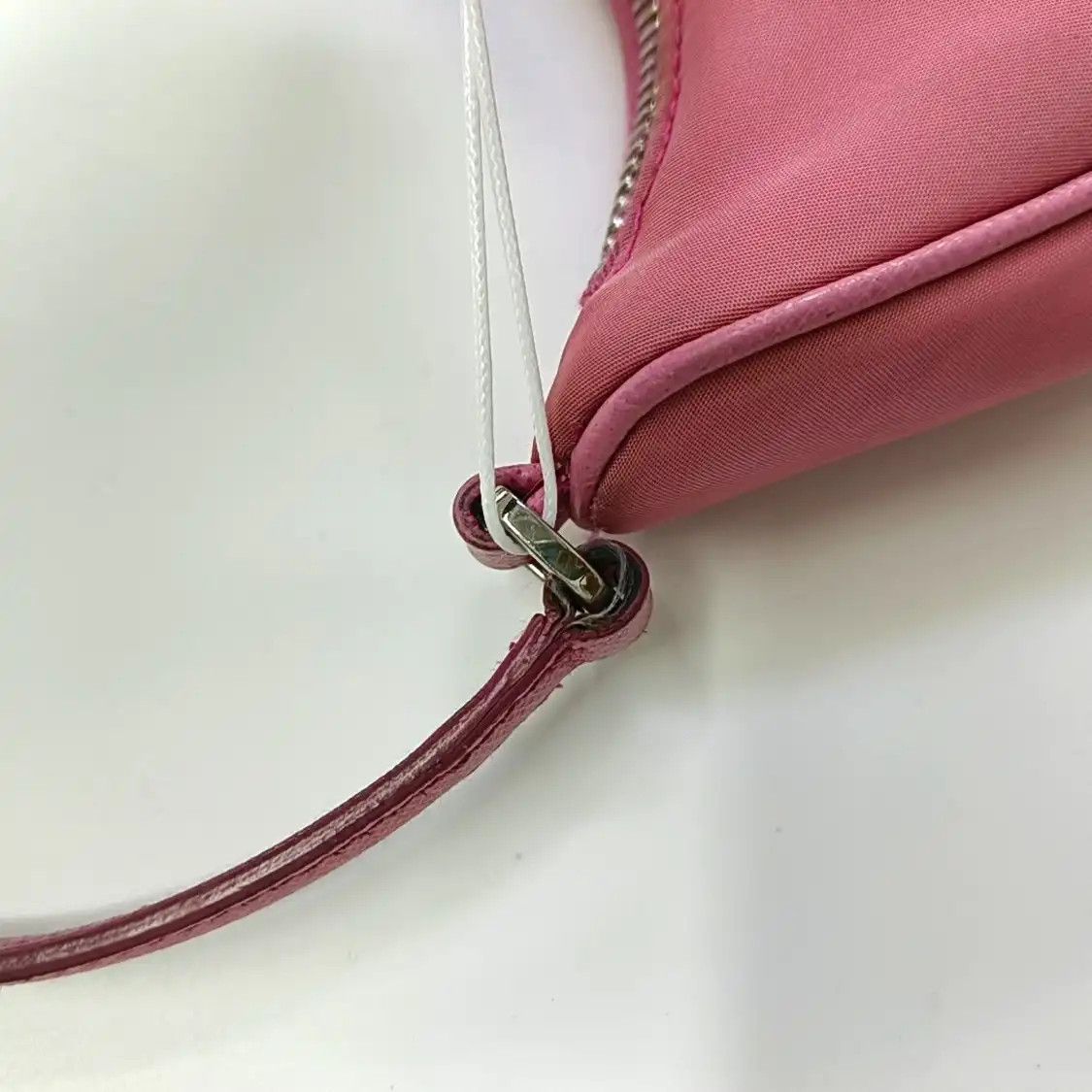Prada PRADA Re-Edition 2005 mini pink nylon logo handbag shoulder bag silver hardware Size ONE SIZE - 10 Thumbnail