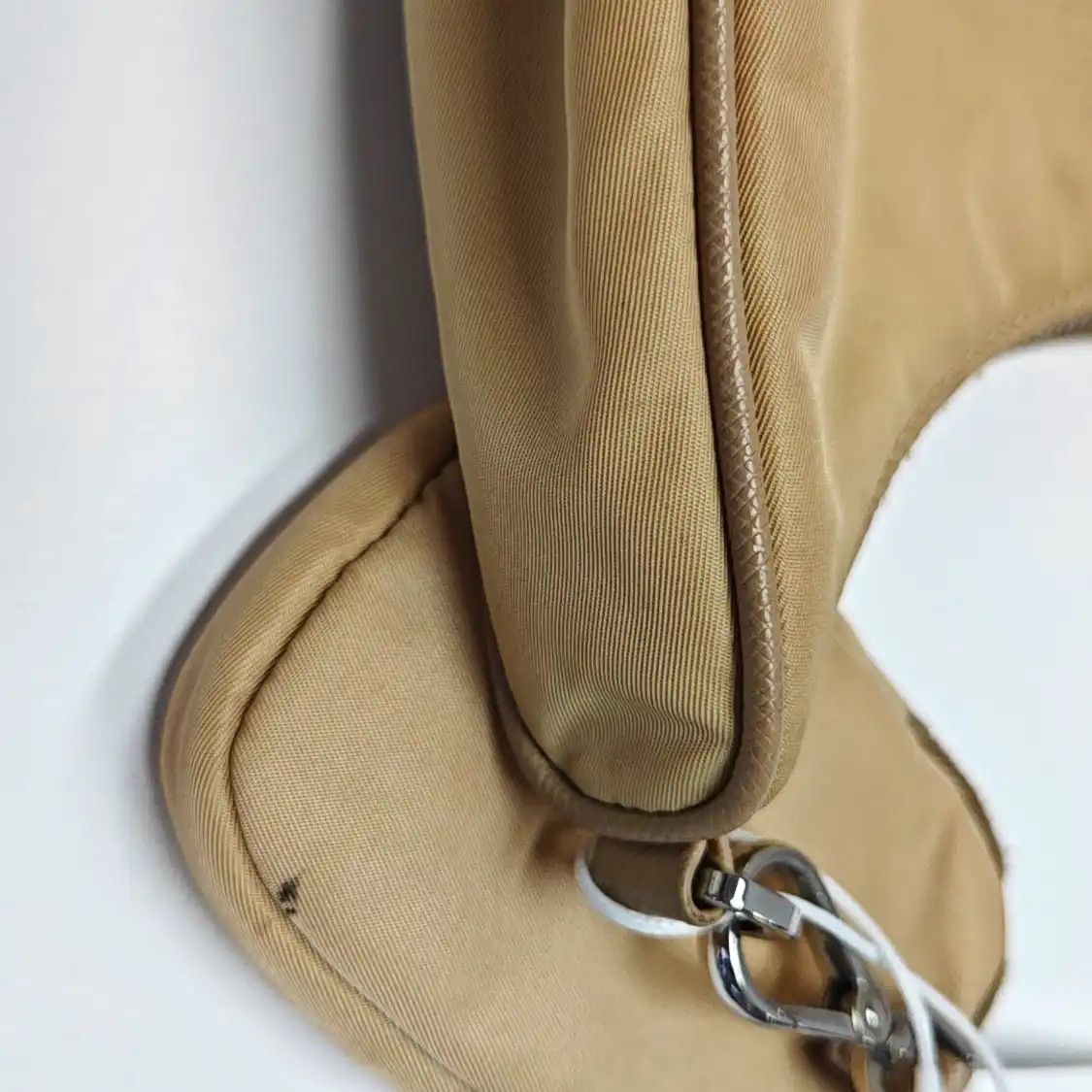 Prada PRADA Re-Edition 2005 khaki nylon logo shoulder bag crossbody bag silver hardwar Size ONE SIZE - 11 Thumbnail