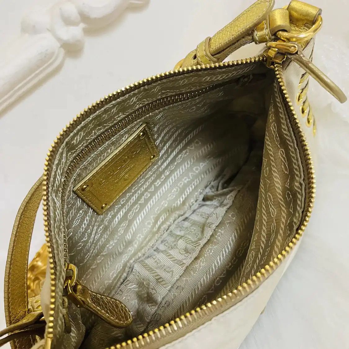 Prada PRADA champagne nylon logo woven handbag gold hardware Size ONE SIZE - 6 Thumbnail