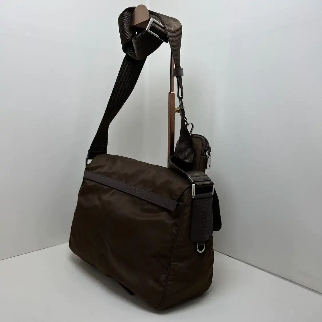 Prada PRADA Re-Nylon brown nylon logo crossbody bag Size ONE SIZE - 6 Thumbnail