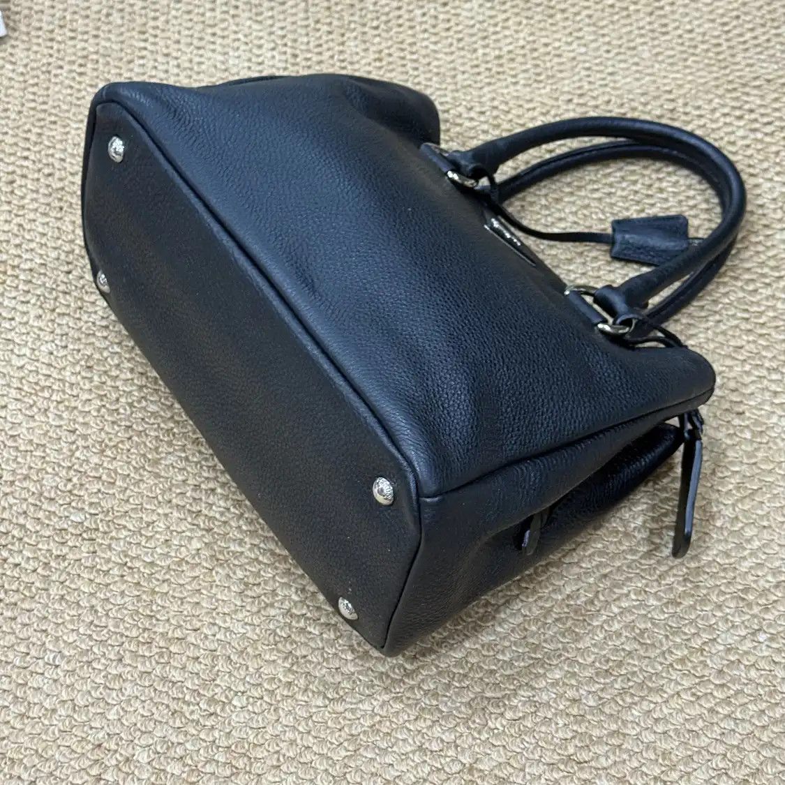 Prada PRADA Vitello black cowhide leather logo crossbody bag detachable strap Size ONE SIZE - 4 Thumbnail
