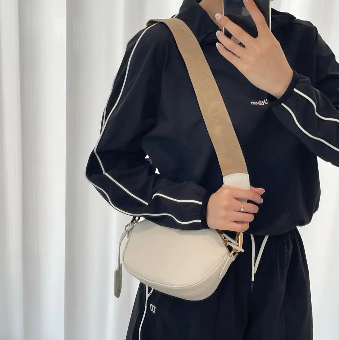 Prada PRADA Odette white cowhide leather logo cross pattern crossbody bag detachable s Size ONE SIZE - 8 Thumbnail