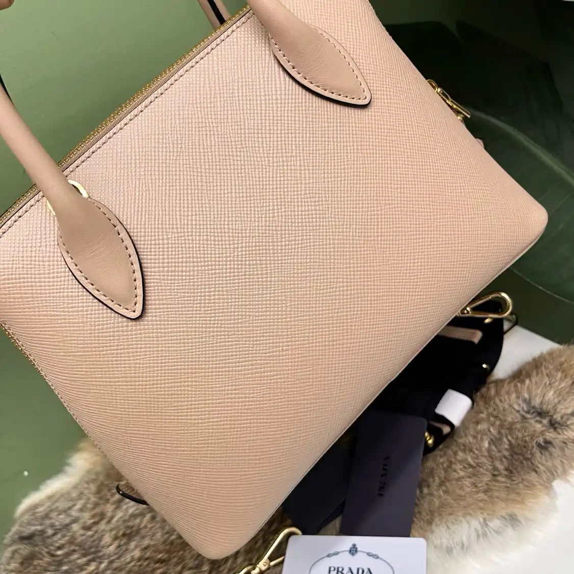 Prada PRADA Promenade pink cowhide leather logo cross pattern crossbody bag 2 striped Size ONE SIZE - 7 Thumbnail