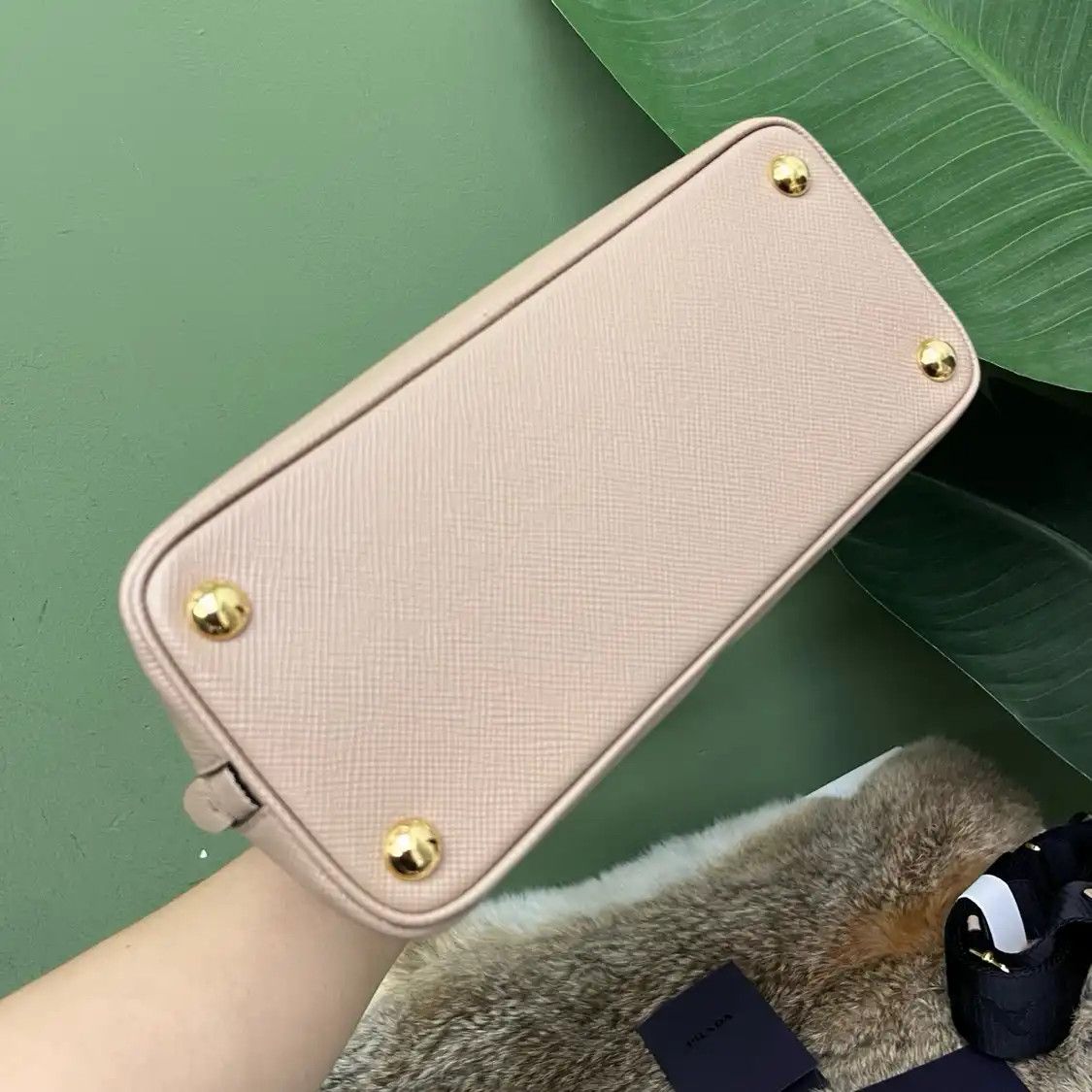 Prada PRADA Promenade pink cowhide leather logo cross pattern crossbody bag 2 striped Size ONE SIZE - 3 Thumbnail