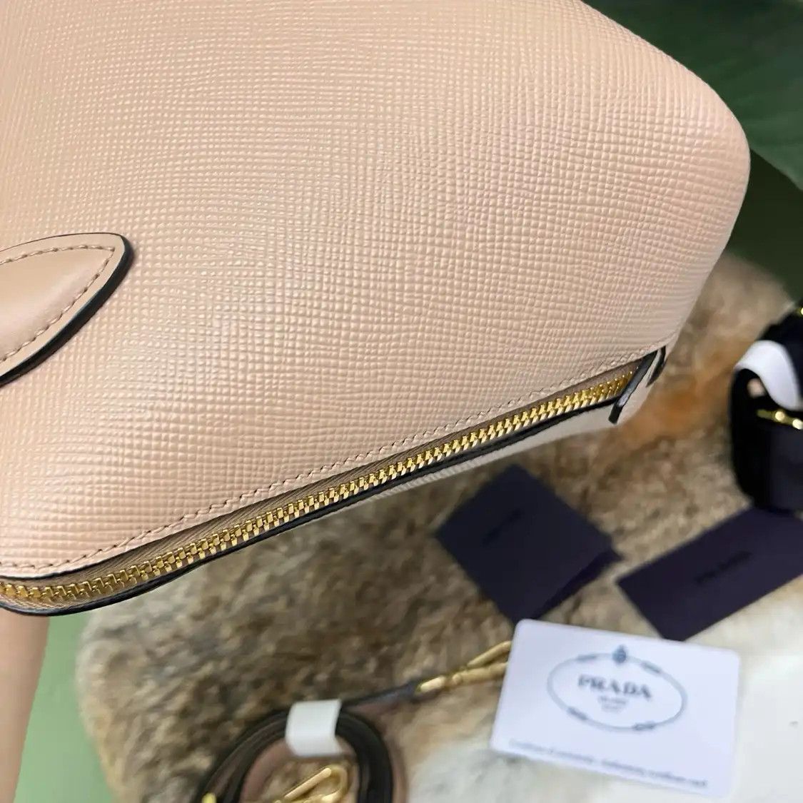 Prada PRADA Promenade pink cowhide leather logo cross pattern crossbody bag 2 striped Size ONE SIZE - 9 Thumbnail