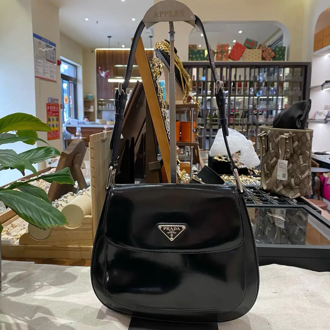 Prada PRADA Cleo black cowhide leather shoulder bag silver hardware Size ONE SIZE - 2 Thumbnail