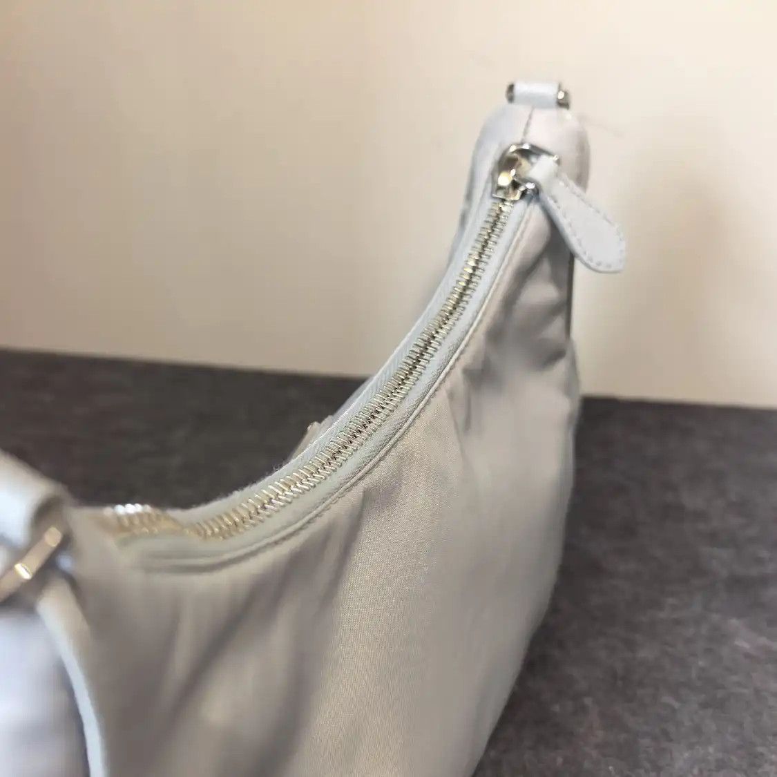 Prada PRADA Re-Edition 2005 blue grey nylon logo crossbody bag Size ONE SIZE - 10 Thumbnail