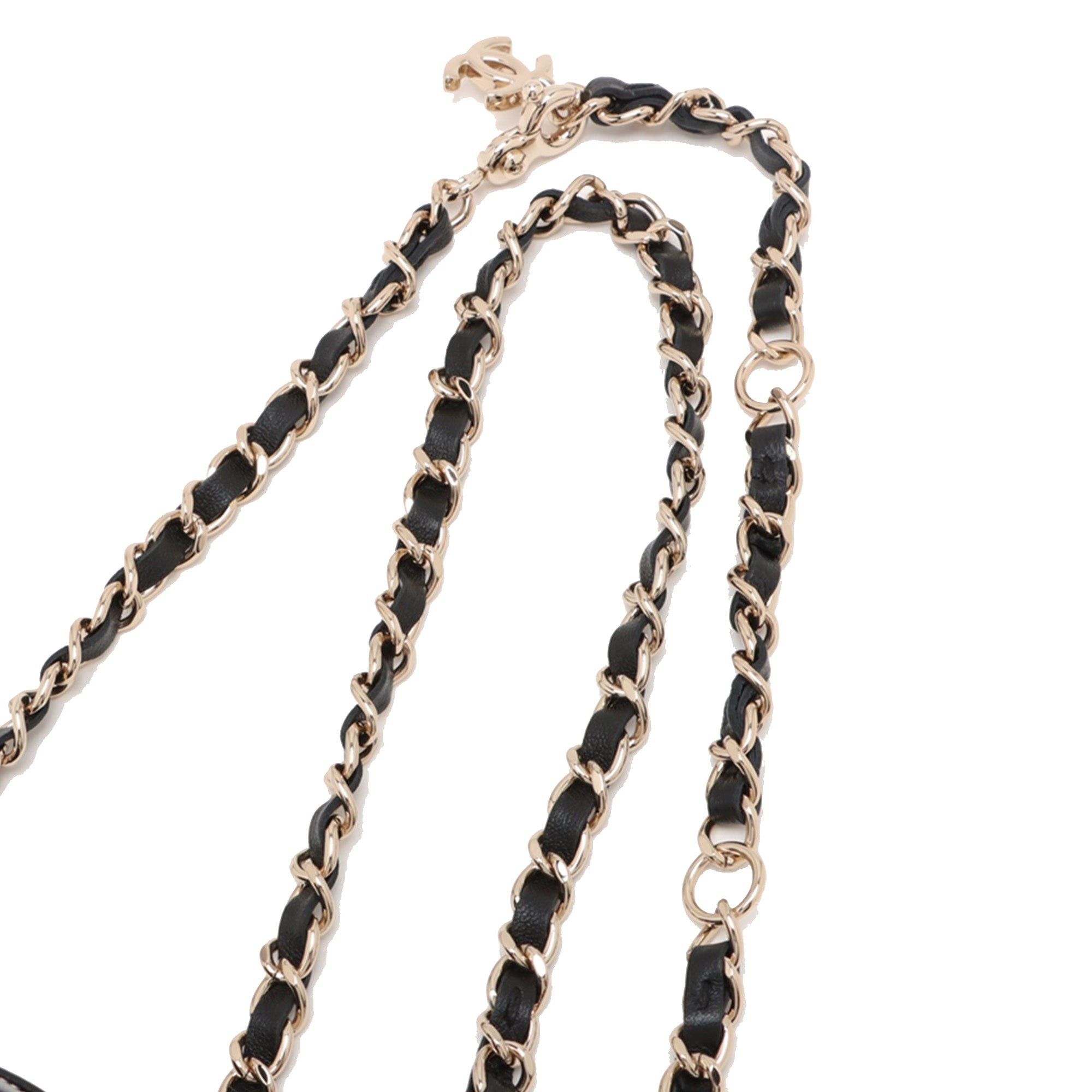 Chanel Lambskin CC in Love Heart Belt Bag Size ONE SIZE - 9 Thumbnail