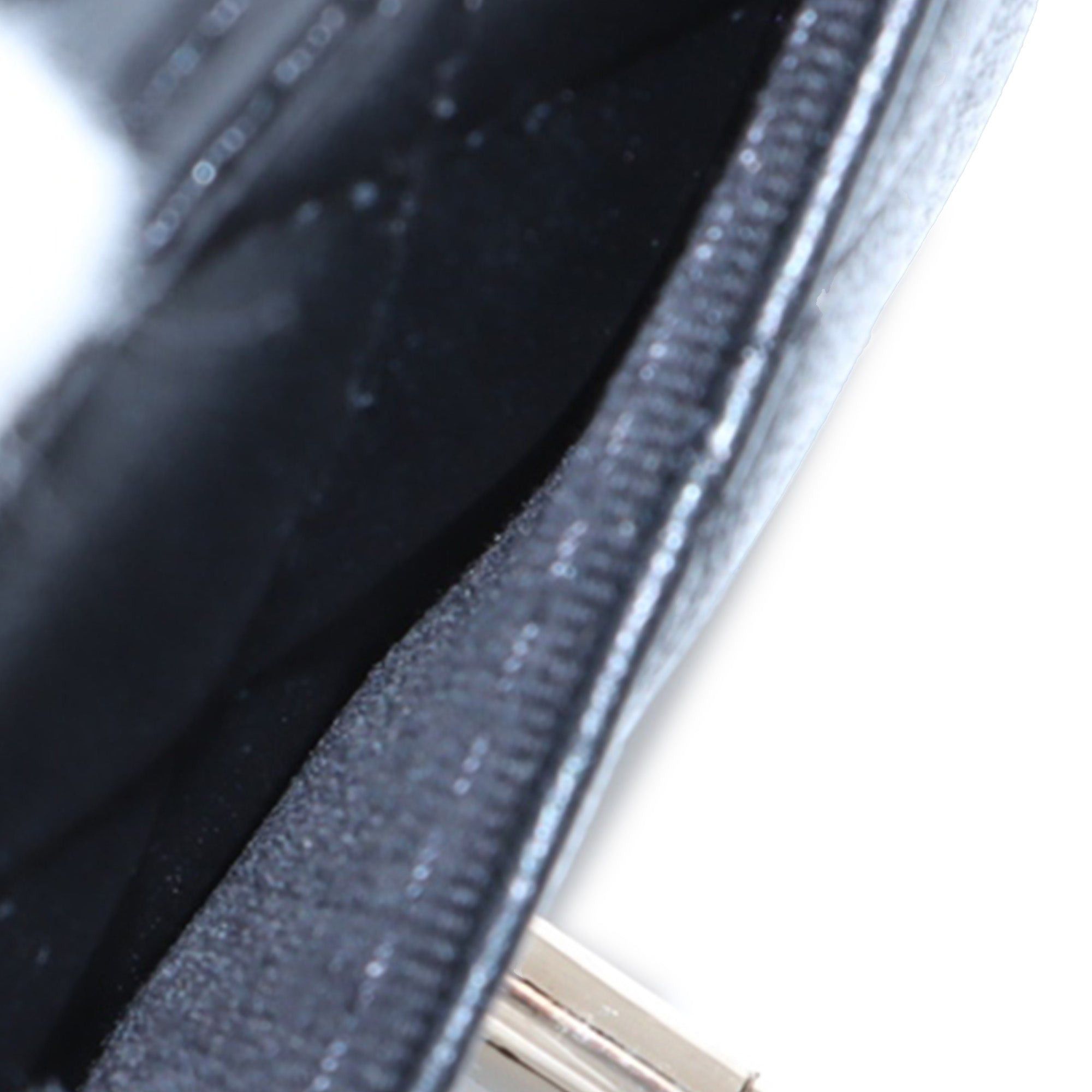 Chanel Lambskin CC in Love Heart Belt Bag Size ONE SIZE - 5 Thumbnail