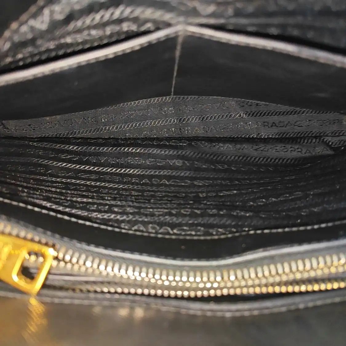 Prada PRADA Promenade black cowhide leather logo cross pattern shell bag handbag gold Size ONE SIZE - 7 Thumbnail