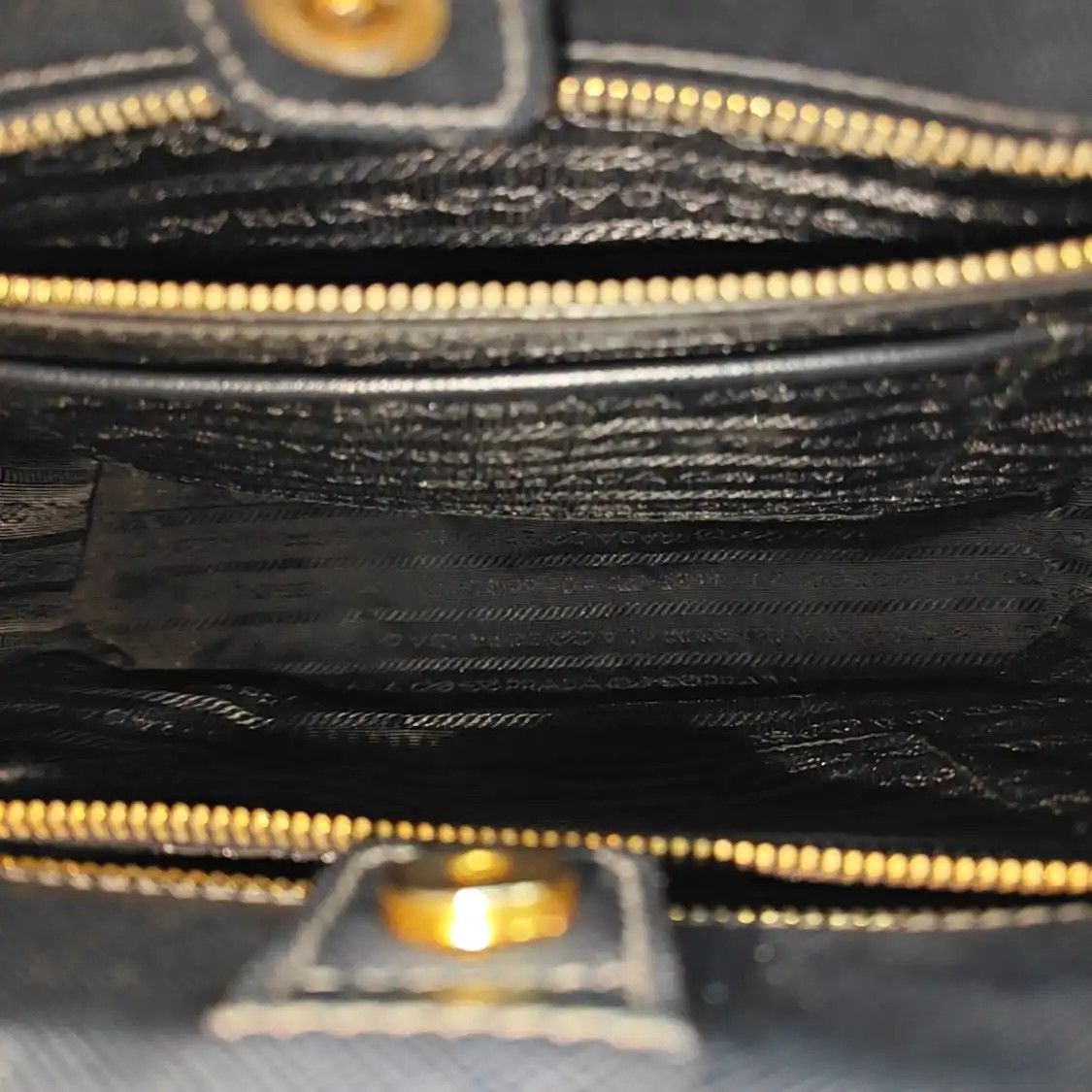 Prada PRADA Galleria black cowhide leather logo cross pattern handbag gold hardware Size ONE SIZE - 7 Thumbnail