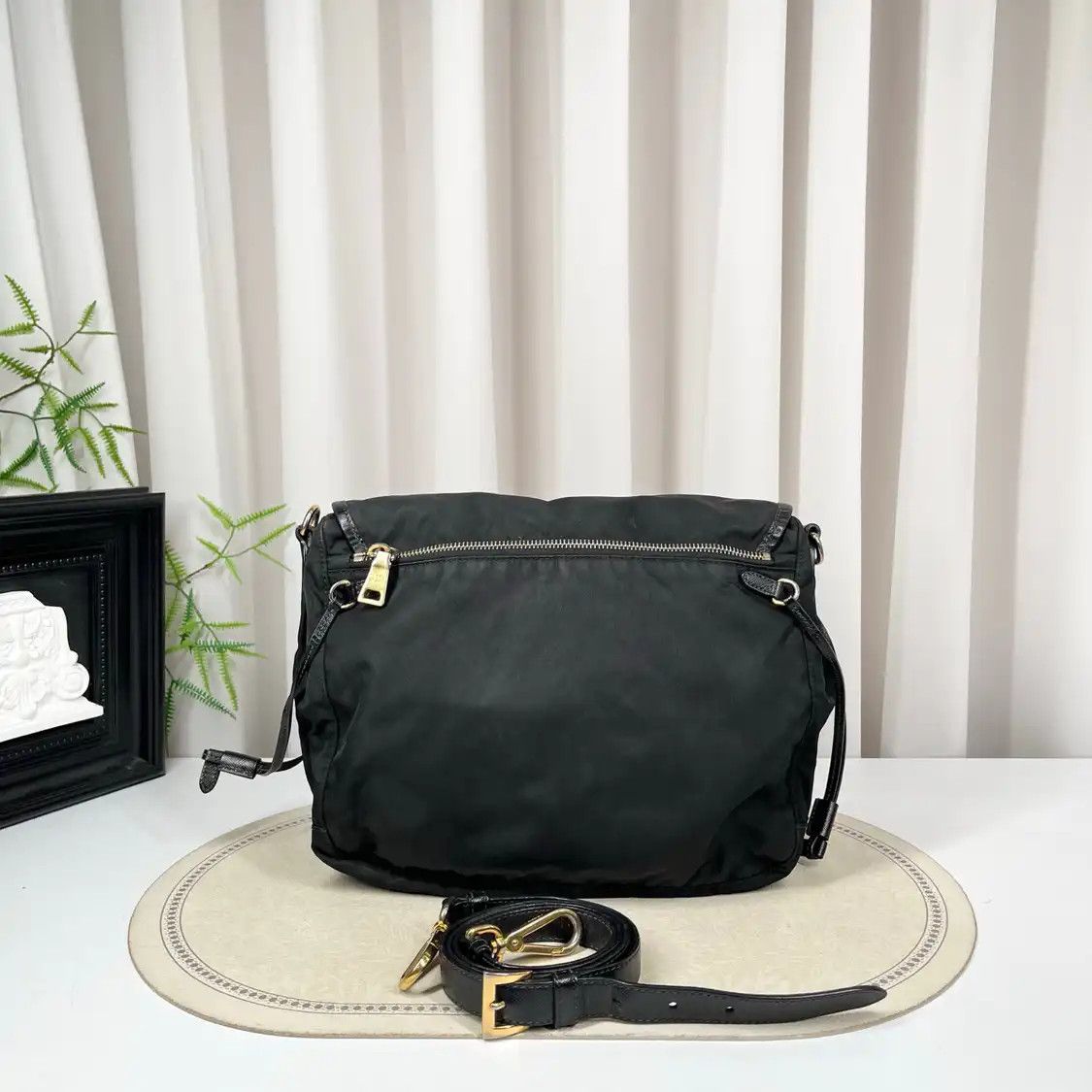 Prada PRADA Vela Messenger Bag black nylon crossbody bag Size ONE SIZE - 2 Thumbnail
