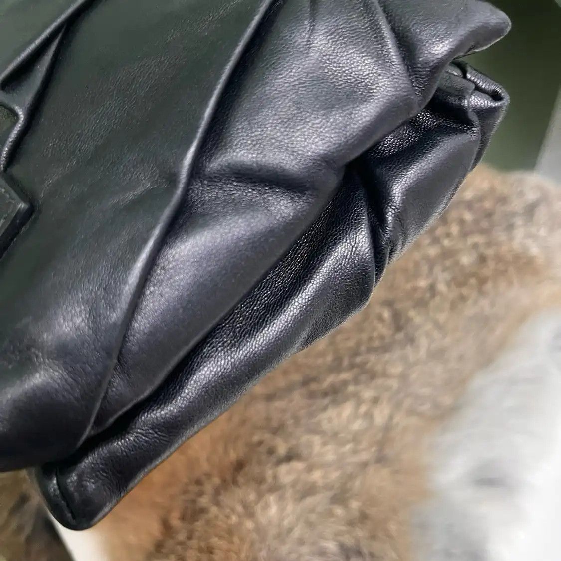 Prada PRADA black sheepskin clutch Size ONE SIZE - 6 Thumbnail
