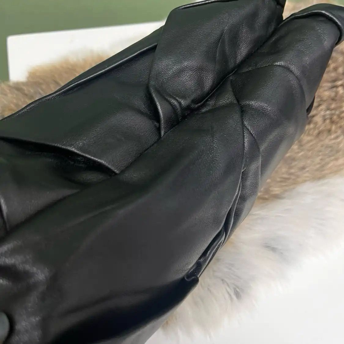 Prada PRADA black sheepskin clutch Size ONE SIZE - 8 Thumbnail