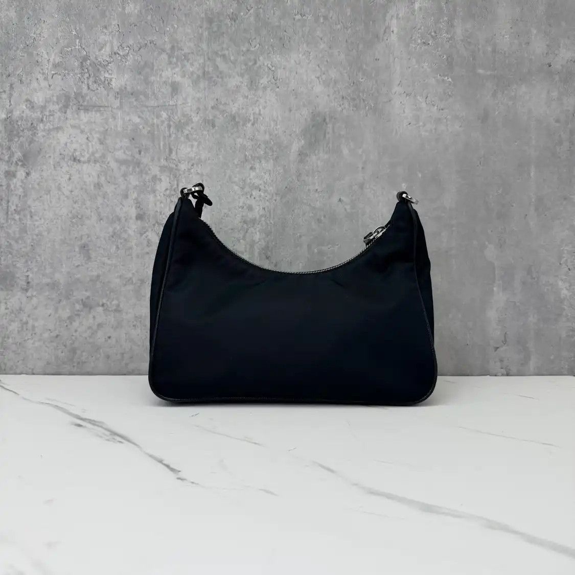 Prada PRADA Re-Edition 2005 black nylon logo crossbody bag Size ONE SIZE - 3 Thumbnail
