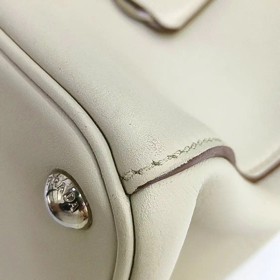 Prada PRADA Galleria oversized no white cowhide leather logo cross pattern杀手包handbag s Size ONE SIZE - 15 Thumbnail