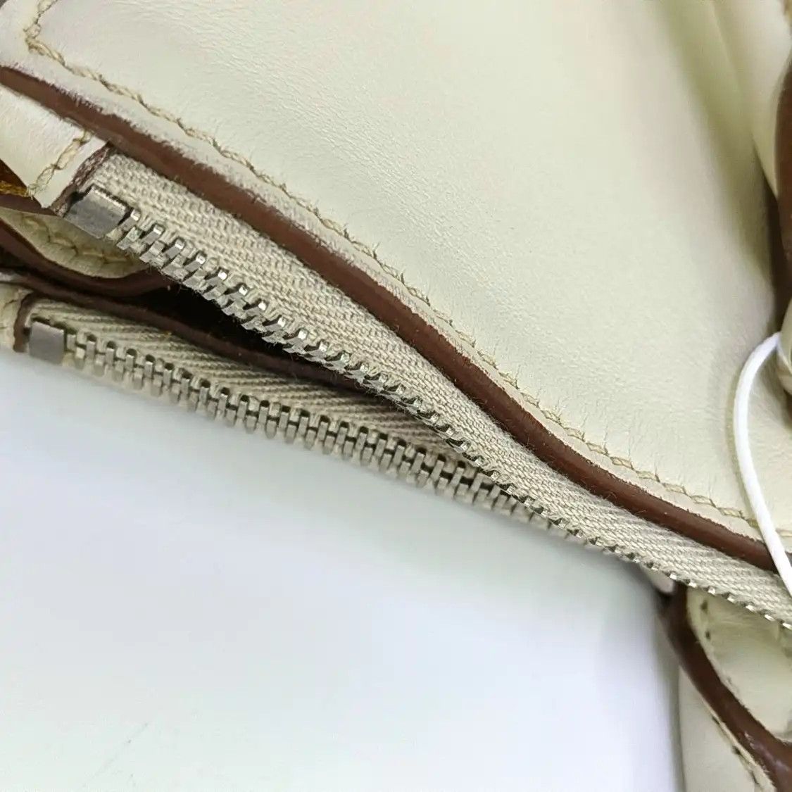 Prada PRADA Galleria oversized no white cowhide leather logo cross pattern杀手包handbag s Size ONE SIZE - 18 Thumbnail