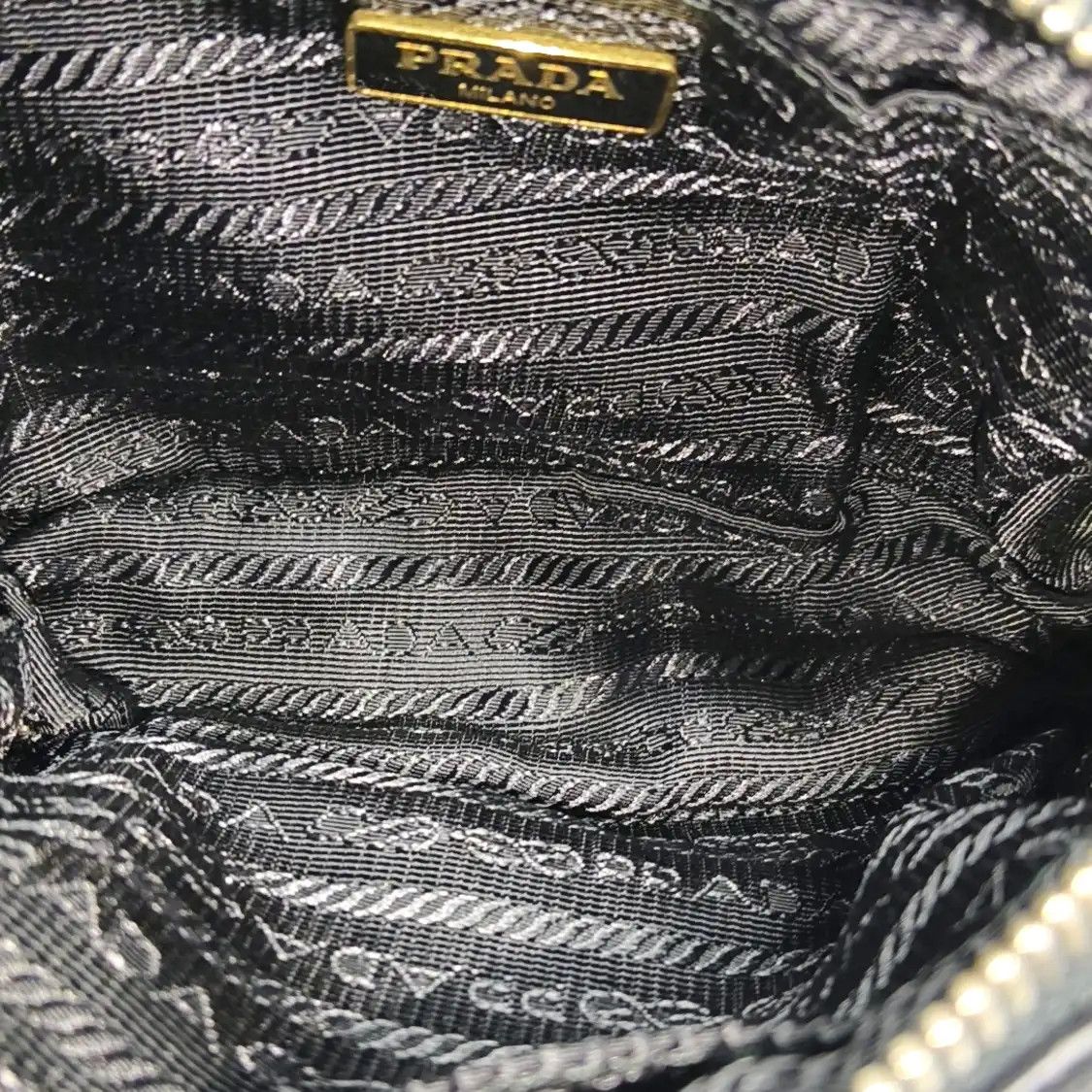 Prada PRADA black sheepskin quilted shoulder bag gold hardware detachable strap Size ONE SIZE - 7 Thumbnail