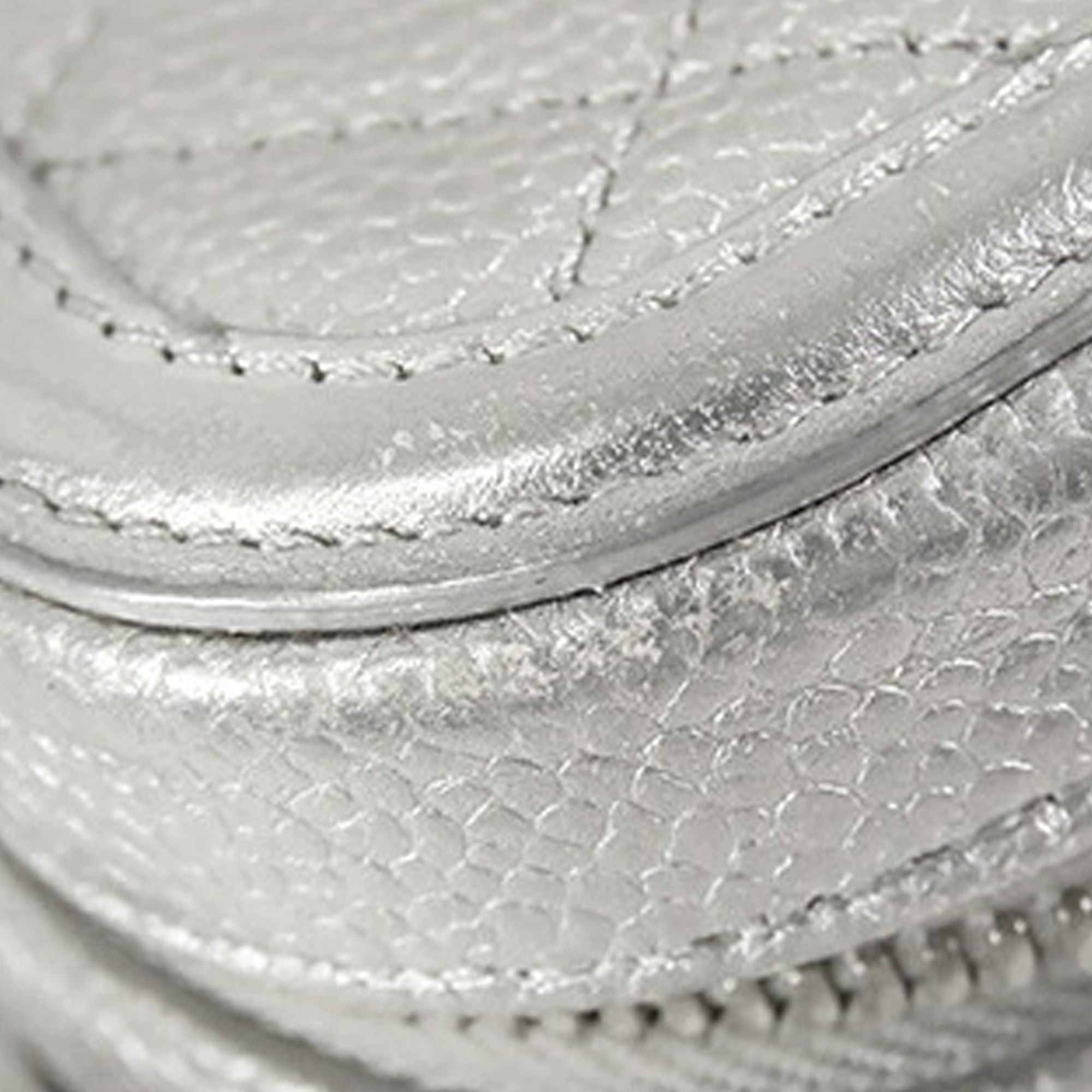 Chanel Caviar CC Filigree Vanity Case Size ONE SIZE - 12 Thumbnail