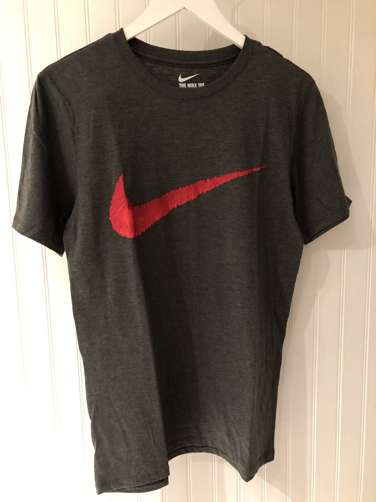 Nike Grey Nike T Shirt With Red Printed Logo | Grailed