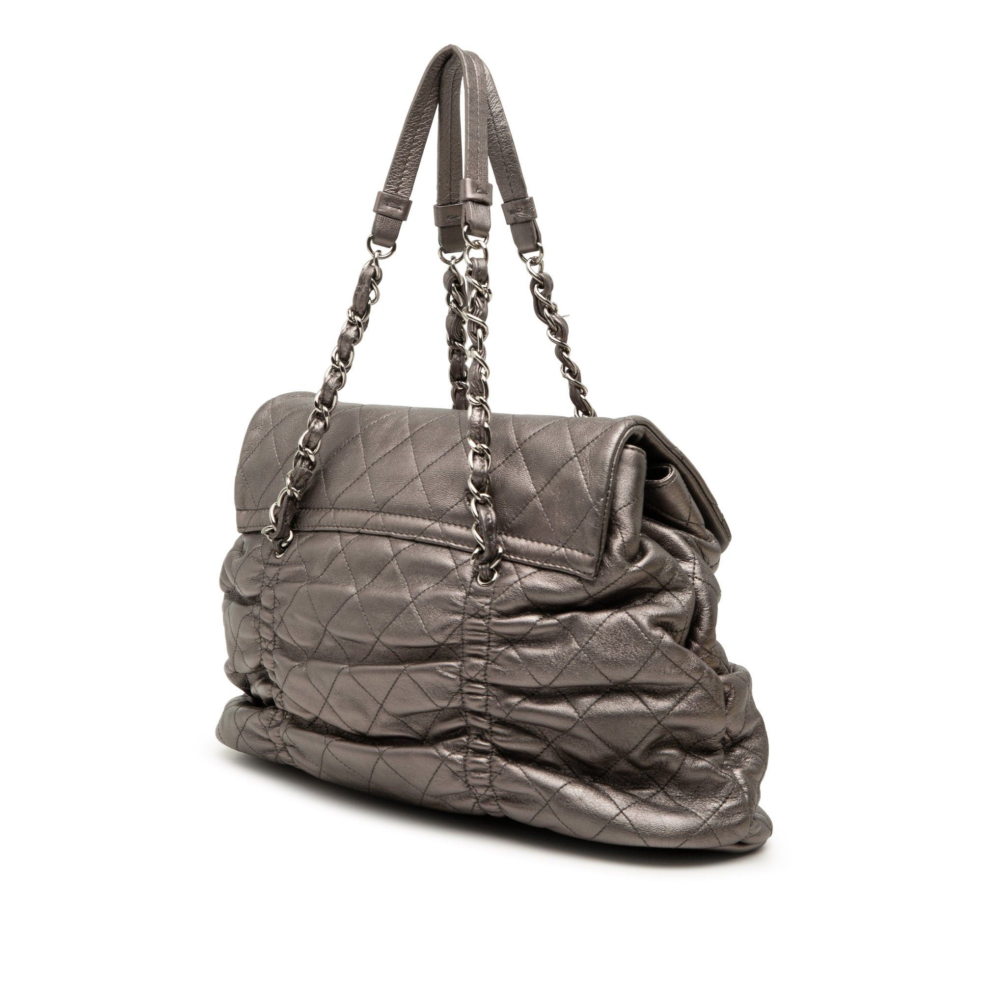 Chanel Quilted Metallic Lambskin Sharpei Flap Size ONE SIZE - 2 Thumbnail
