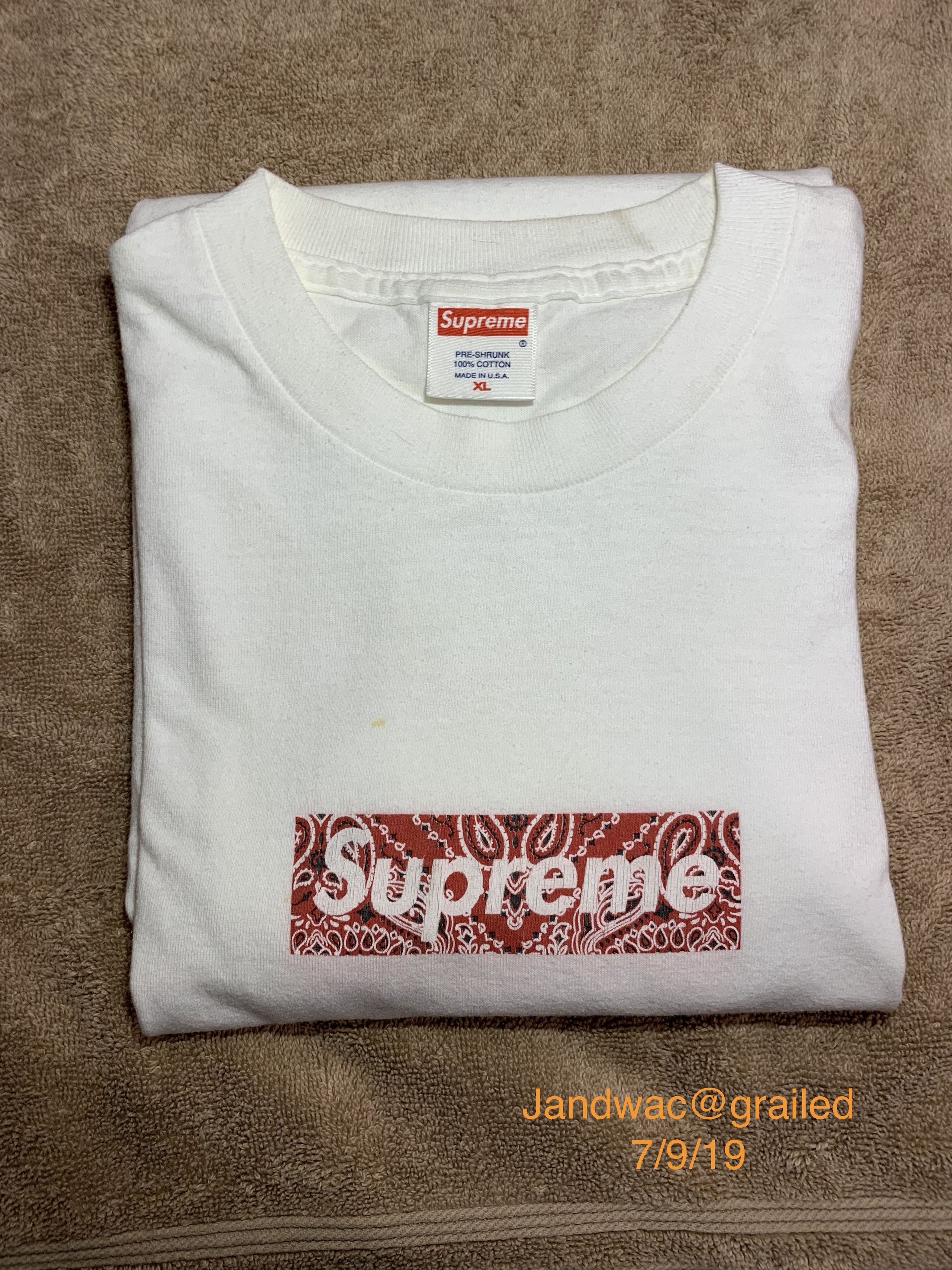 Supreme box hot sale logo paisley