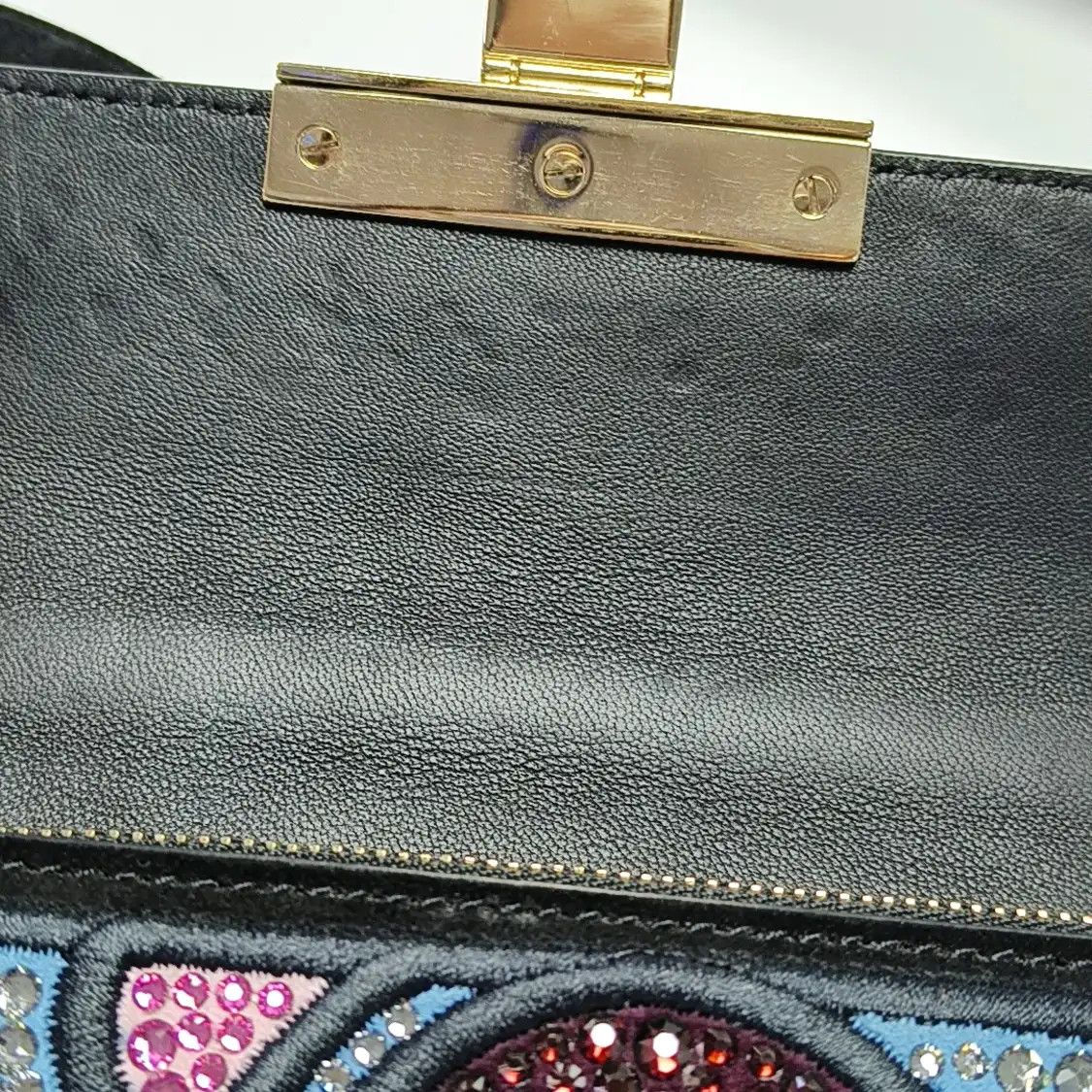 Versace VERSACE multi-color suede inlaid crossbody bag gold hardware Size ONE SIZE - 10 Thumbnail