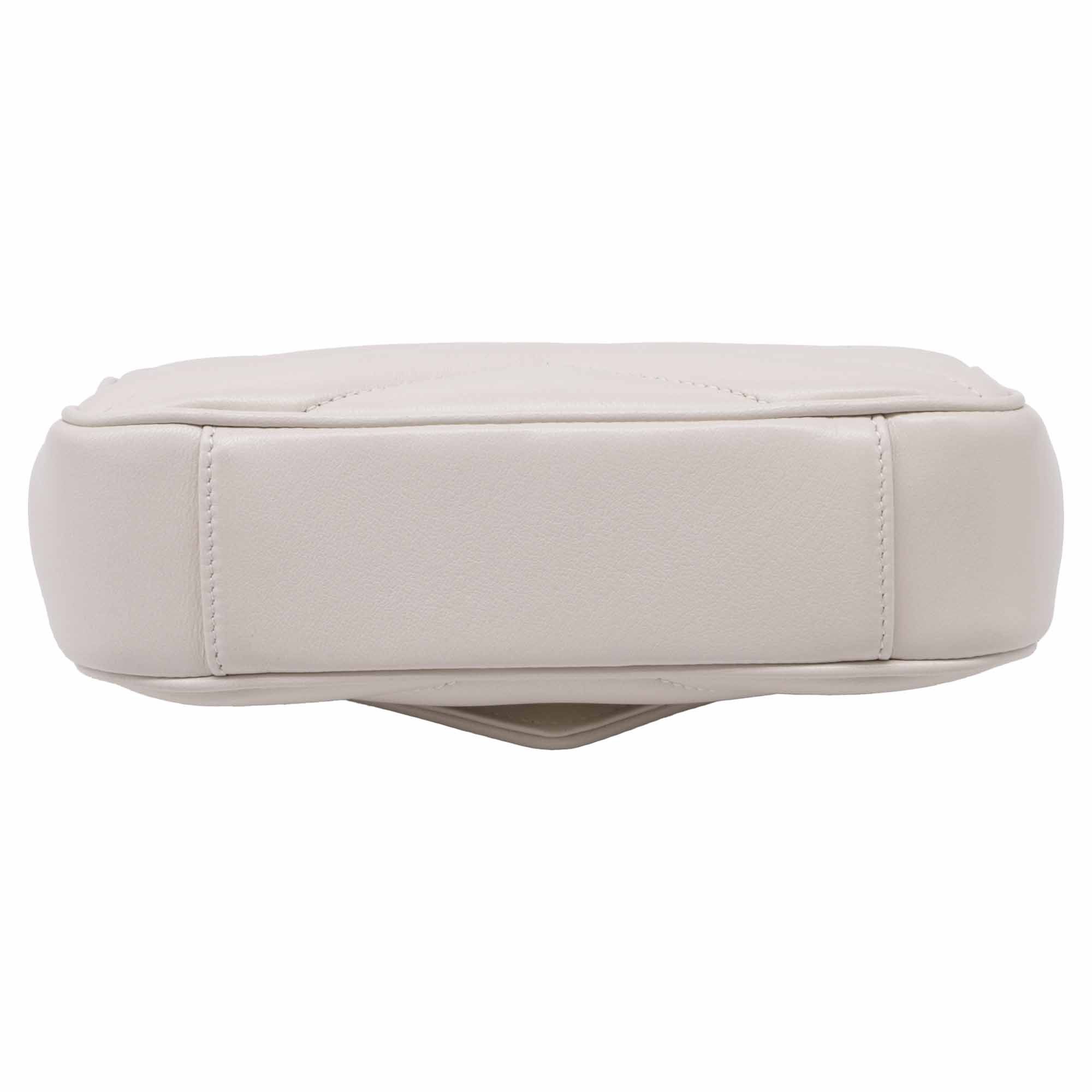 Yves Saint Laurent Saint Laurent Small Matelasse Loulou Bag in White Lambskin L Size ONE SIZE - 5 Thumbnail