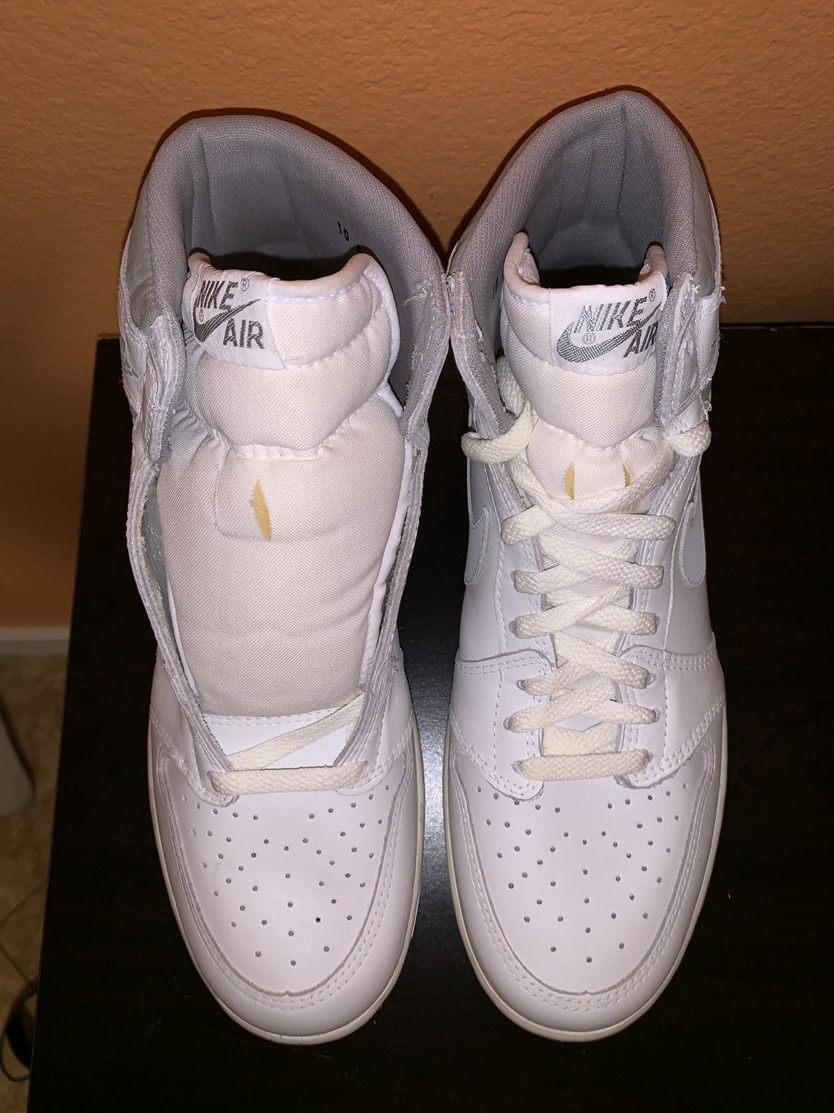 Jordan Brand Air Jordan 1 1985 Natural Grey OG Size US 10 / EU 43 - 14 Thumbnail