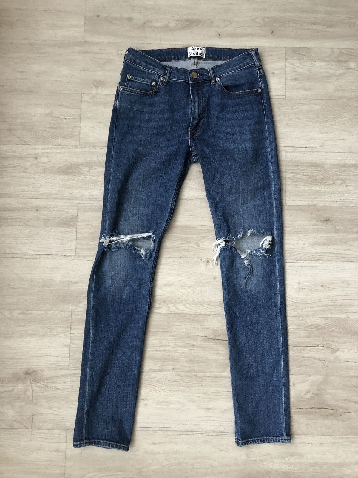 Ace Stretch Vintage with blown knees