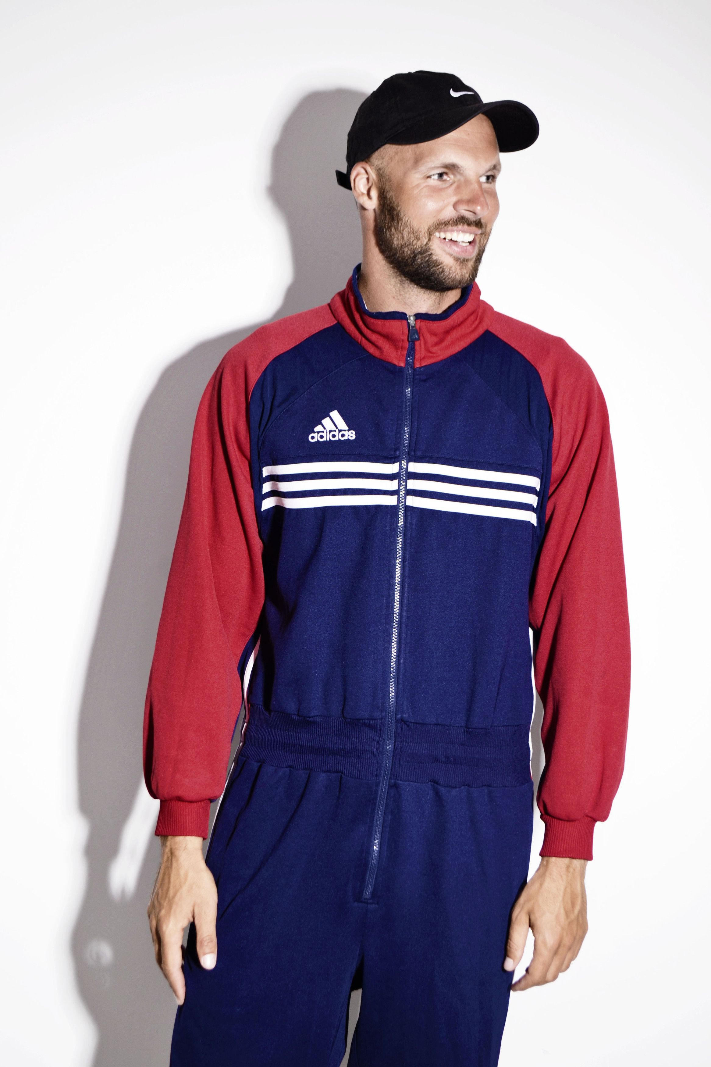 Adidas Vintage men sport onesie ADIDAS | 80s retro Old School overall full coverall jumpsuit sweatsuit one part piece tracksuit blue red | Large Size US 34 / EU 50 - 4 Thumbnail