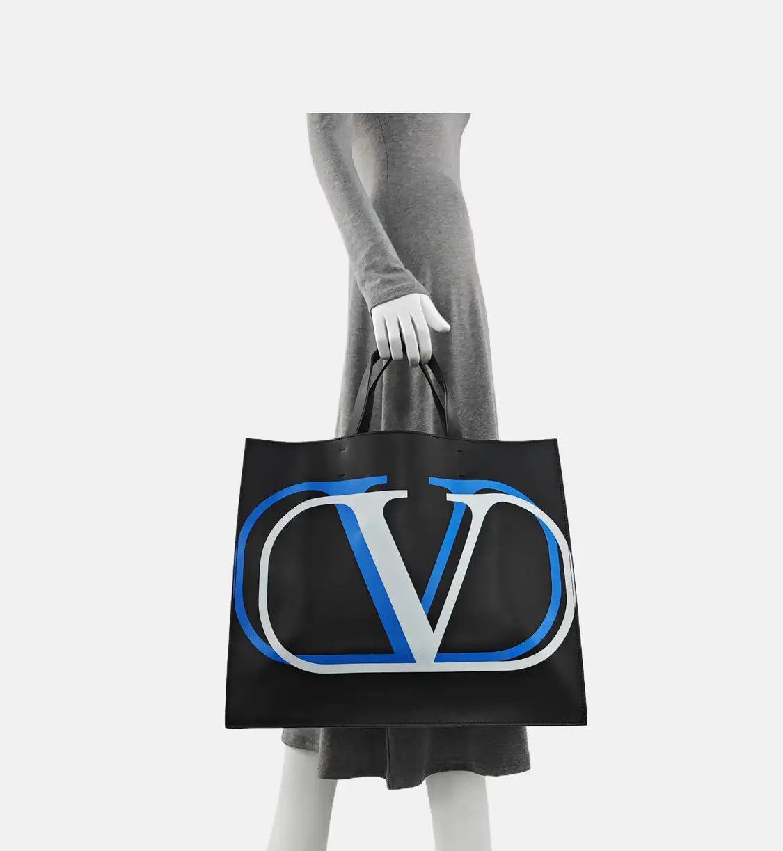 Valentino VALENTINO Vlogo Signatur black cowhide leather handbag silver hardware Size ONE SIZE - 2 Thumbnail