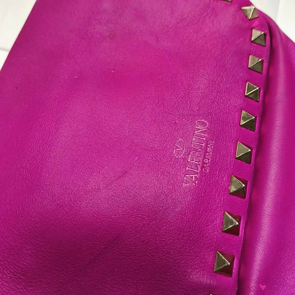Valentino VALENTINO Rockstud rose redcowhide leather stud shoulder bag gold hardware detac Size ONE SIZE - 14 Thumbnail