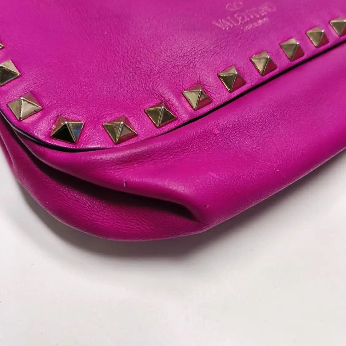 Valentino VALENTINO Rockstud rose redcowhide leather stud shoulder bag gold hardware detac Size ONE SIZE - 16 Thumbnail
